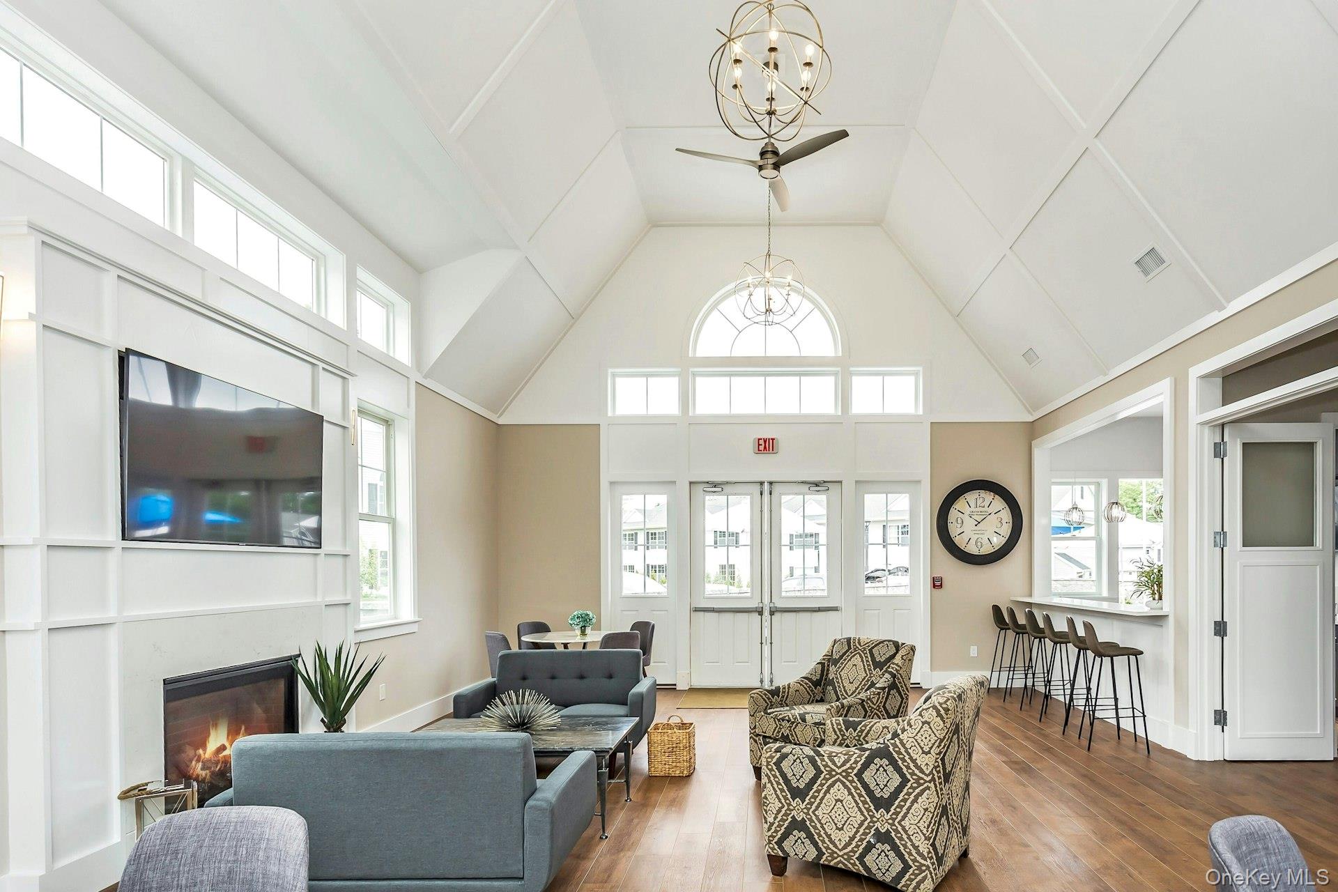 #18 photo, 512 Breton Way, ナッソー郡 Glen Cove , NY 11542