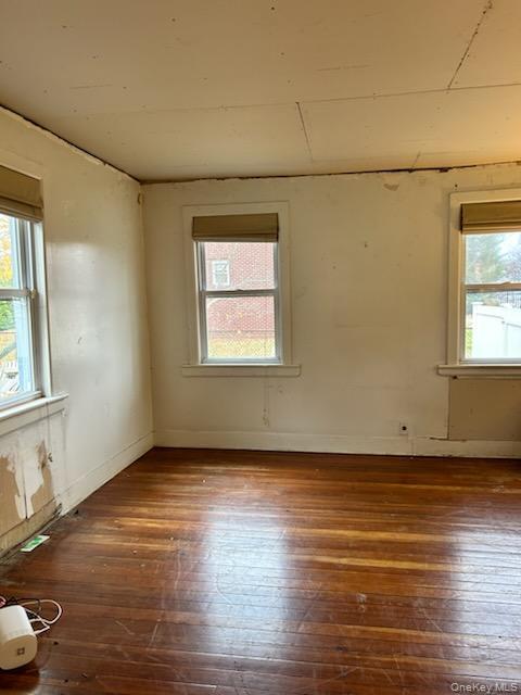 #7 photo, 18 Woodland Drive, सफ़ोक काउंटी East Islip , NY 11730