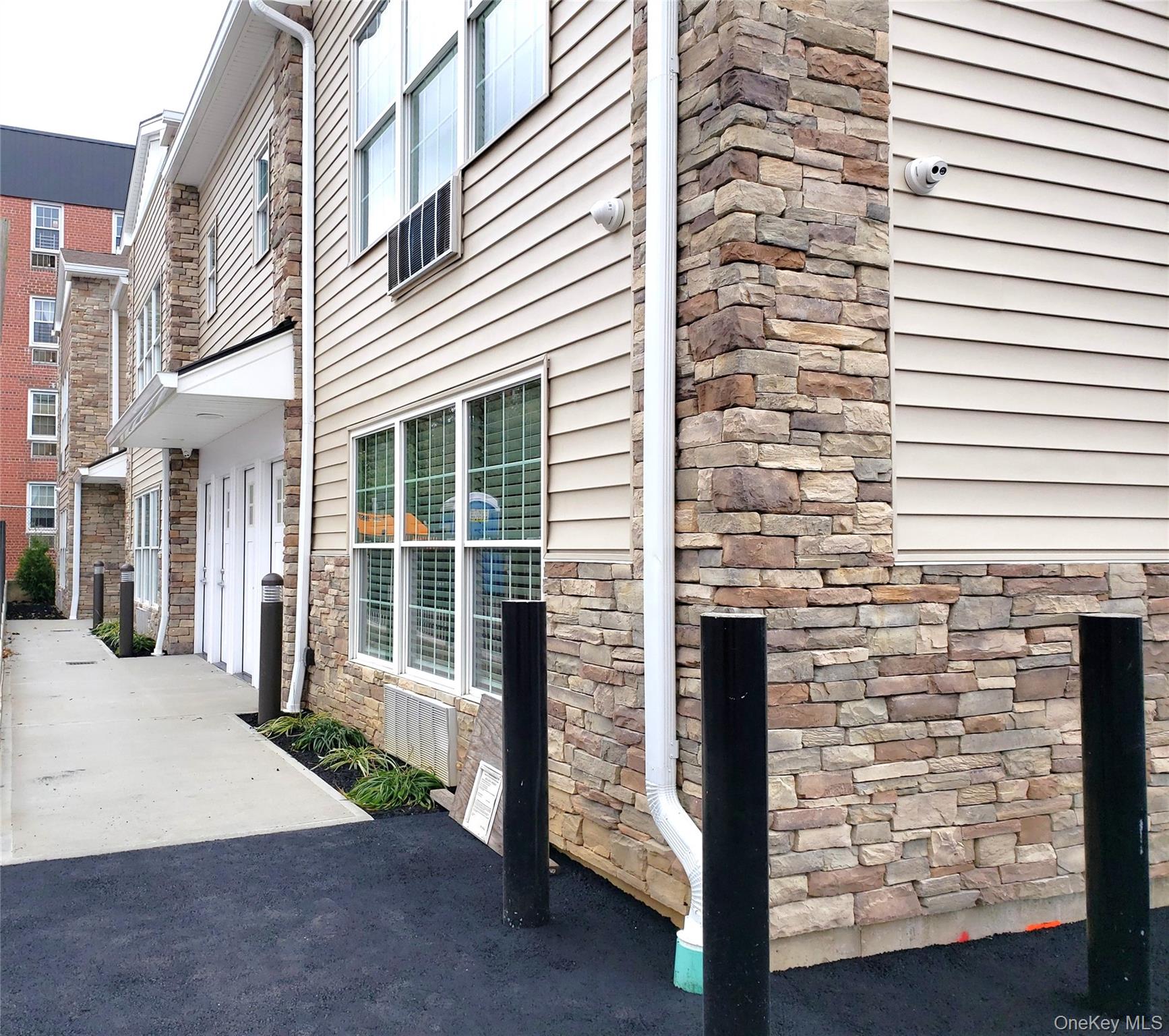 #2 photo, 71 N Main Street, ナッソー郡 Freeport , NY 11520