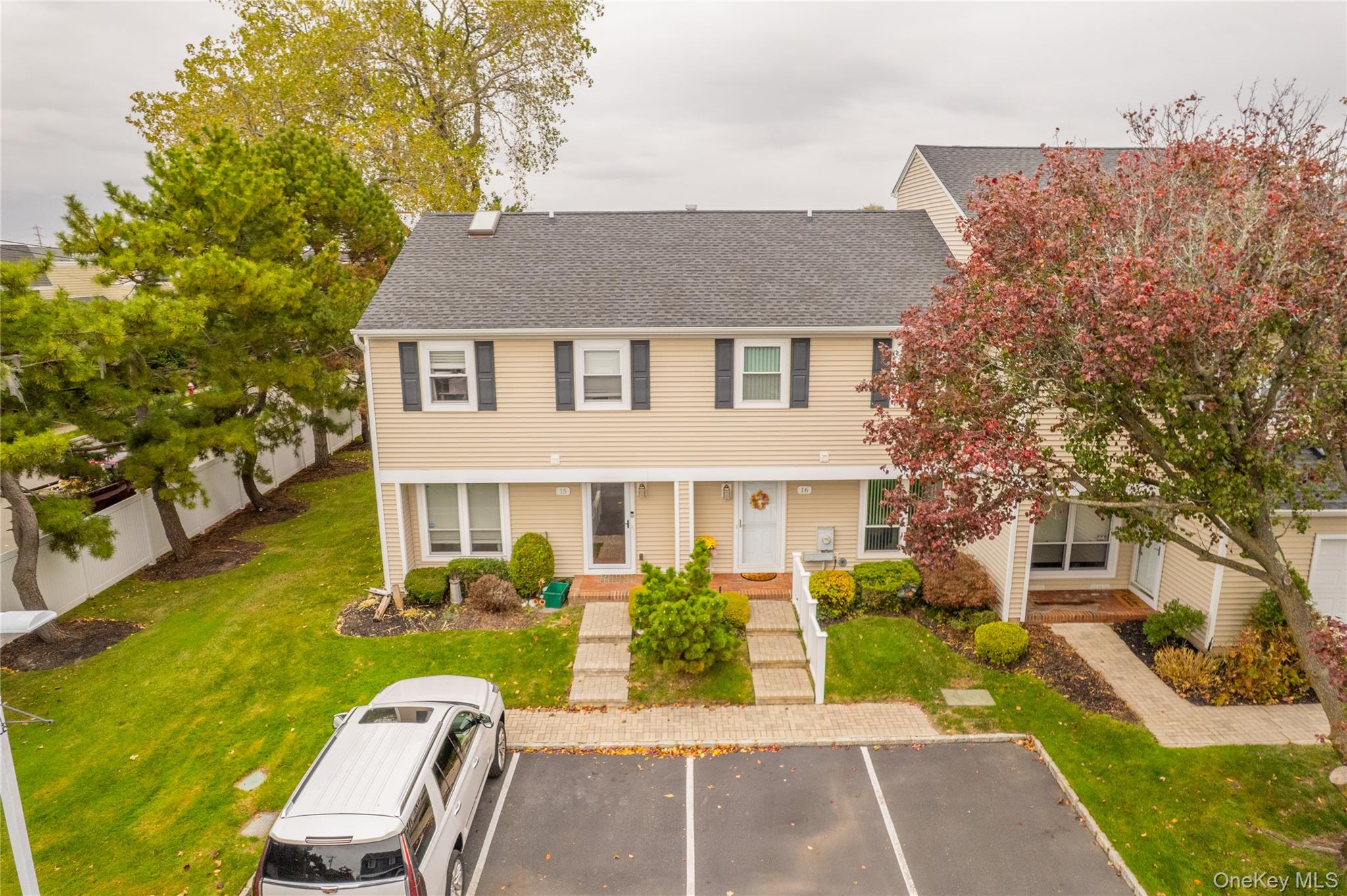 #3 photo, 100 Baker Court, ナッソー郡 Island Park , NY 11558