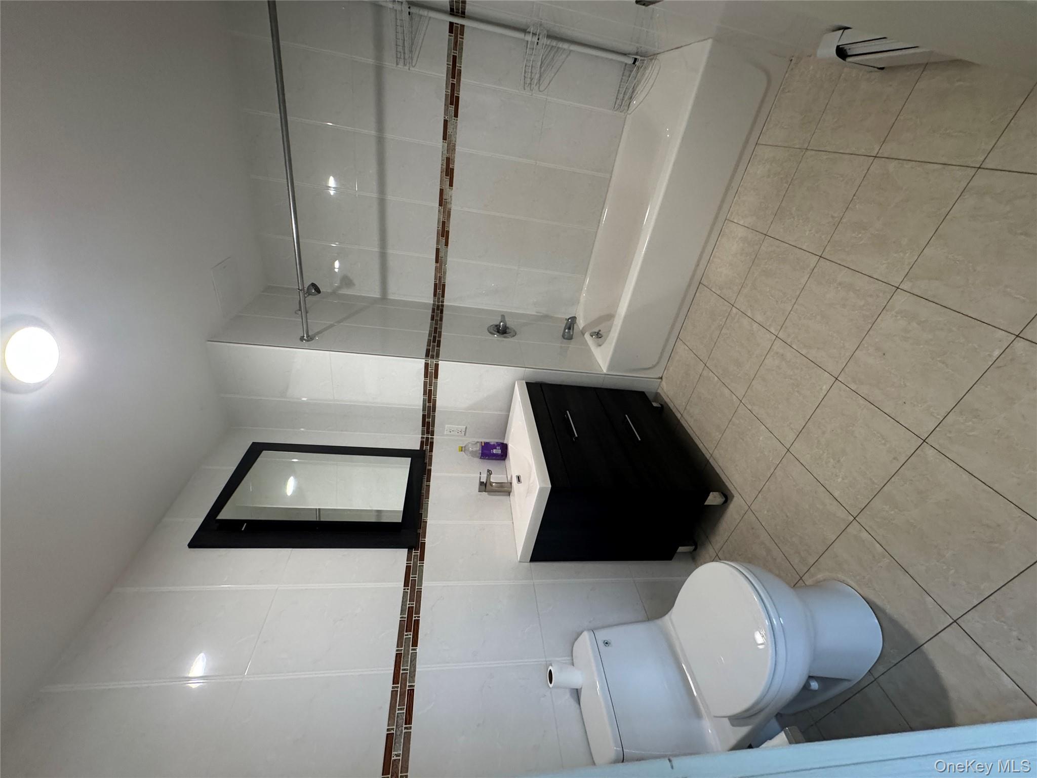 #2 photo, 138-12 Northern Boulevard, クイーンズ区 Flushing , NY 11354