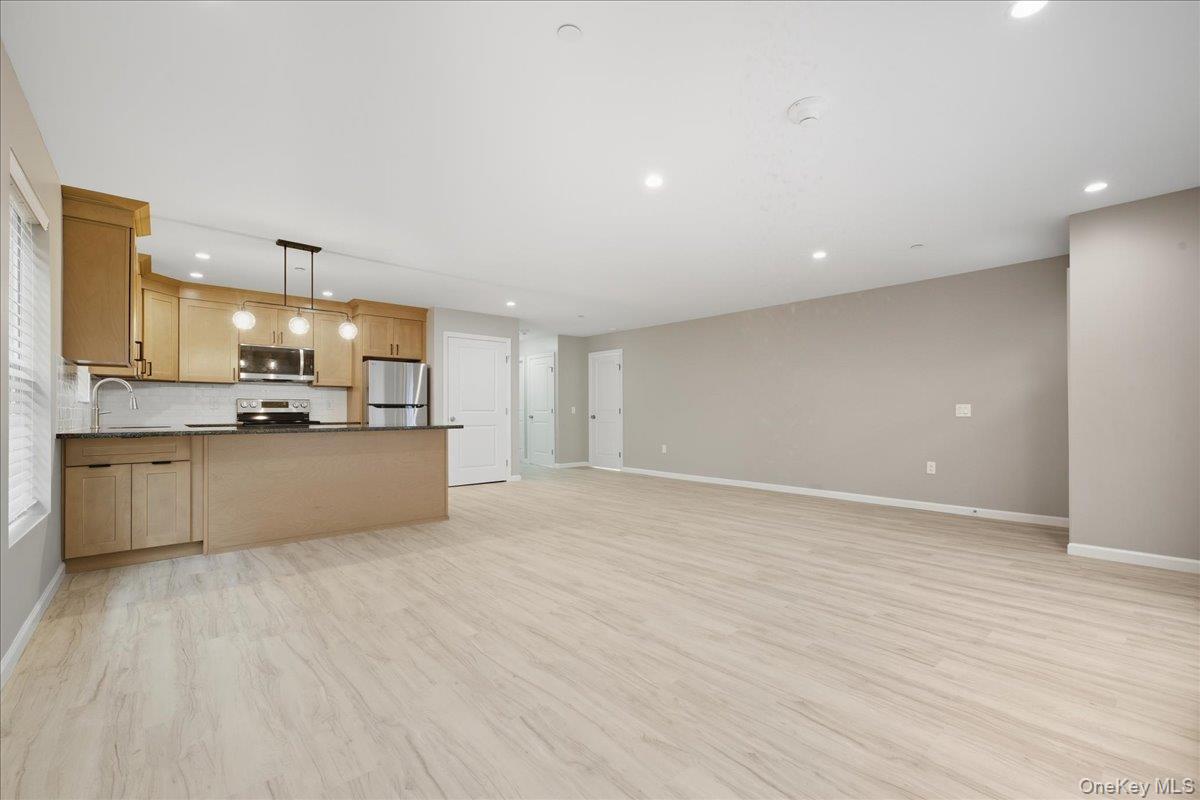 #5 photo, 71 N Main Street, ナッソー郡 Freeport , NY 11520