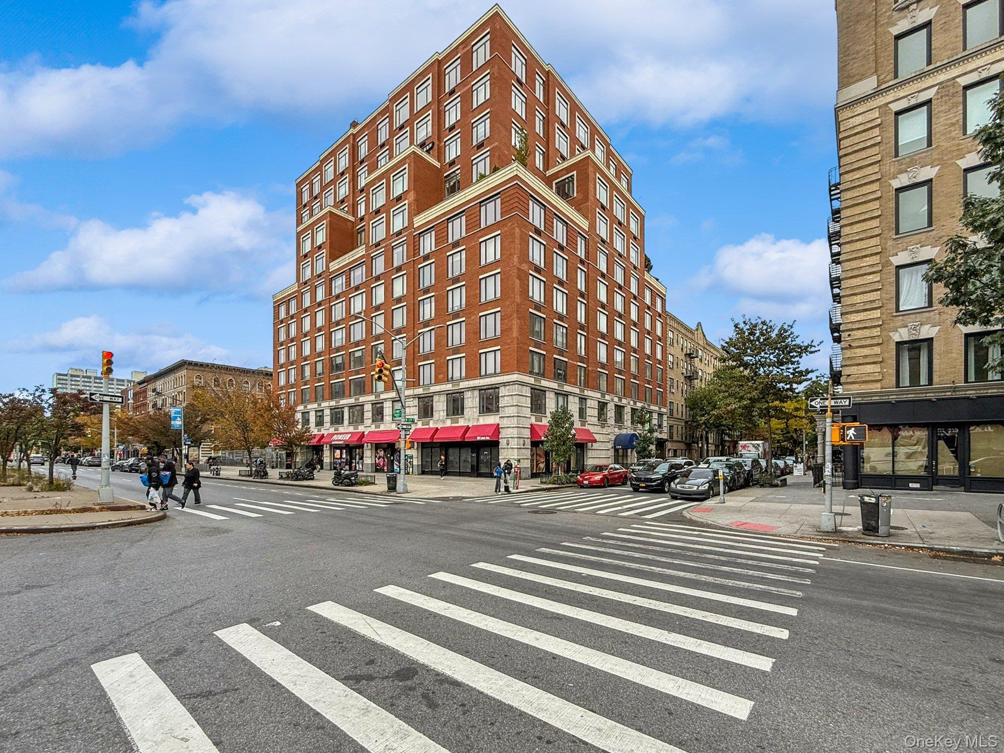 #3 photo, 380 Lenox AKA (Malcolm X Blvd) Avenue, マンハッタン New York (Manhattan) , NY 10027