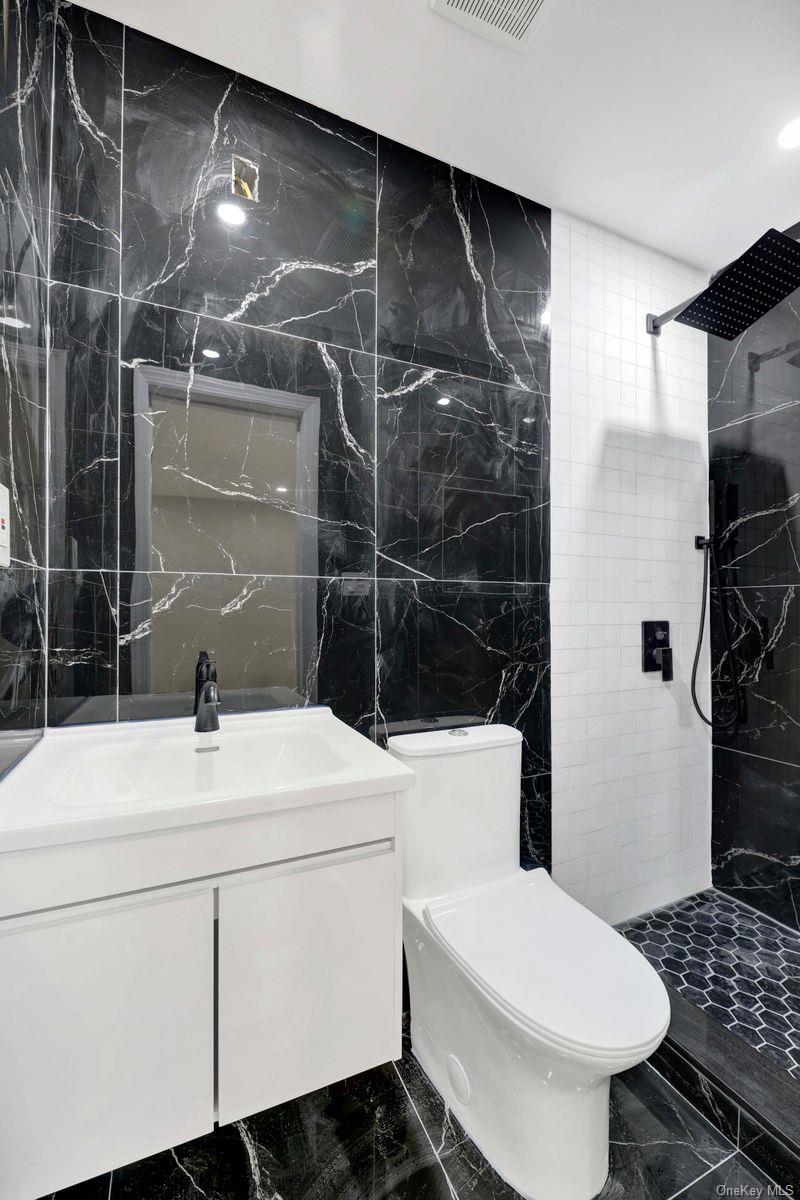 #18 photo, 338 Calhoun Avenue, ブロンクス区 Bronx , NY 10465