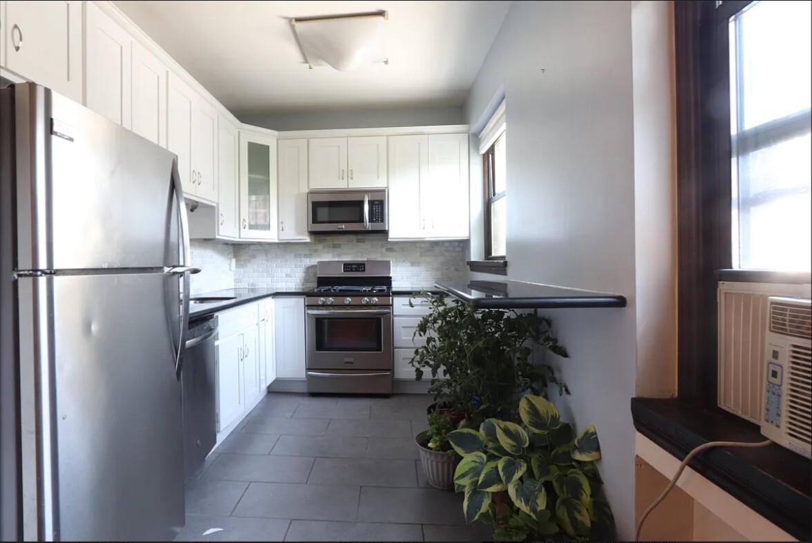 #2 photo, 115 1ST Place, ブルックリン区 Carroll Gardens , NY 11231