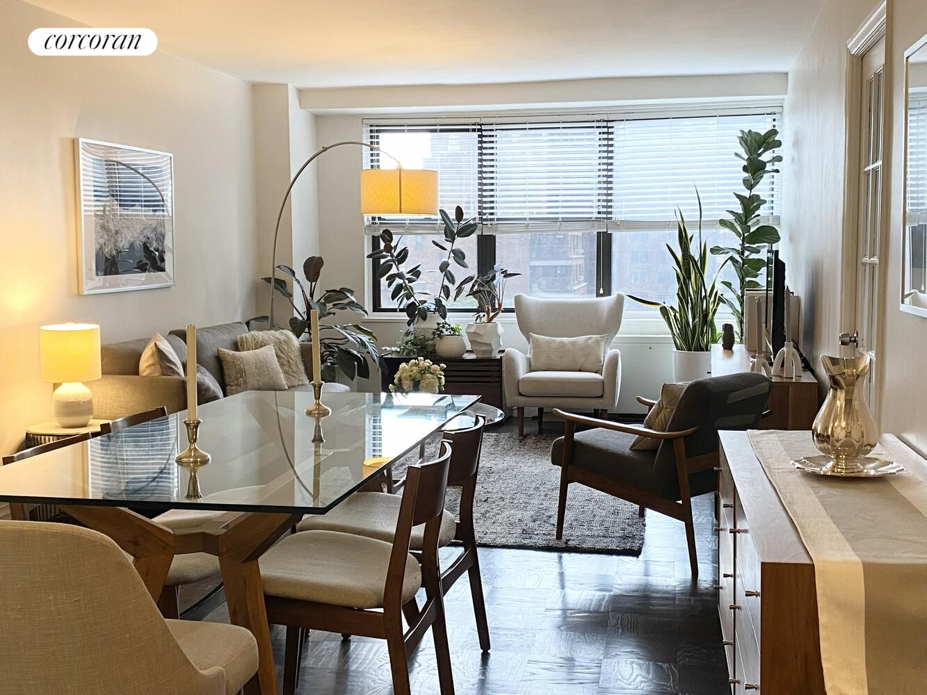 #1 photo, 305 E 40TH Street, Murray Hill , NY 10017