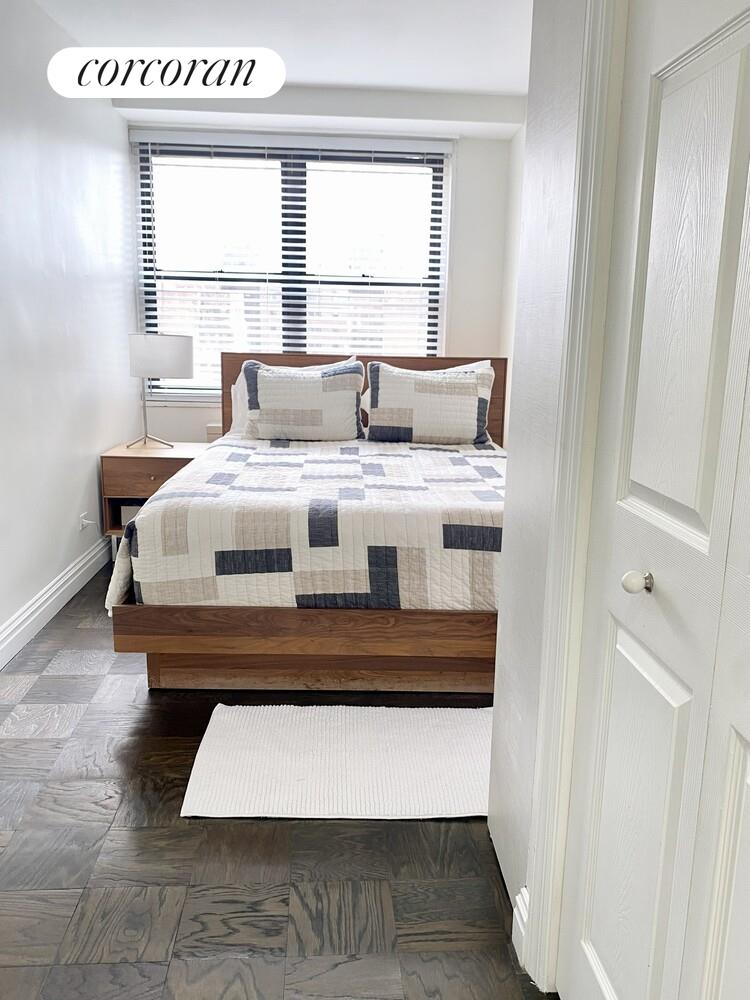 #12 photo, 305 E 40TH Street, Murray Hill , NY 10017