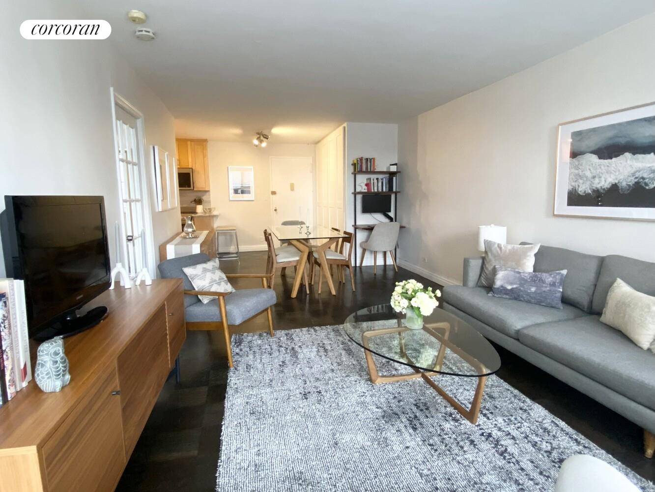 #14 photo, 305 E 40TH Street, Murray Hill , NY 10017