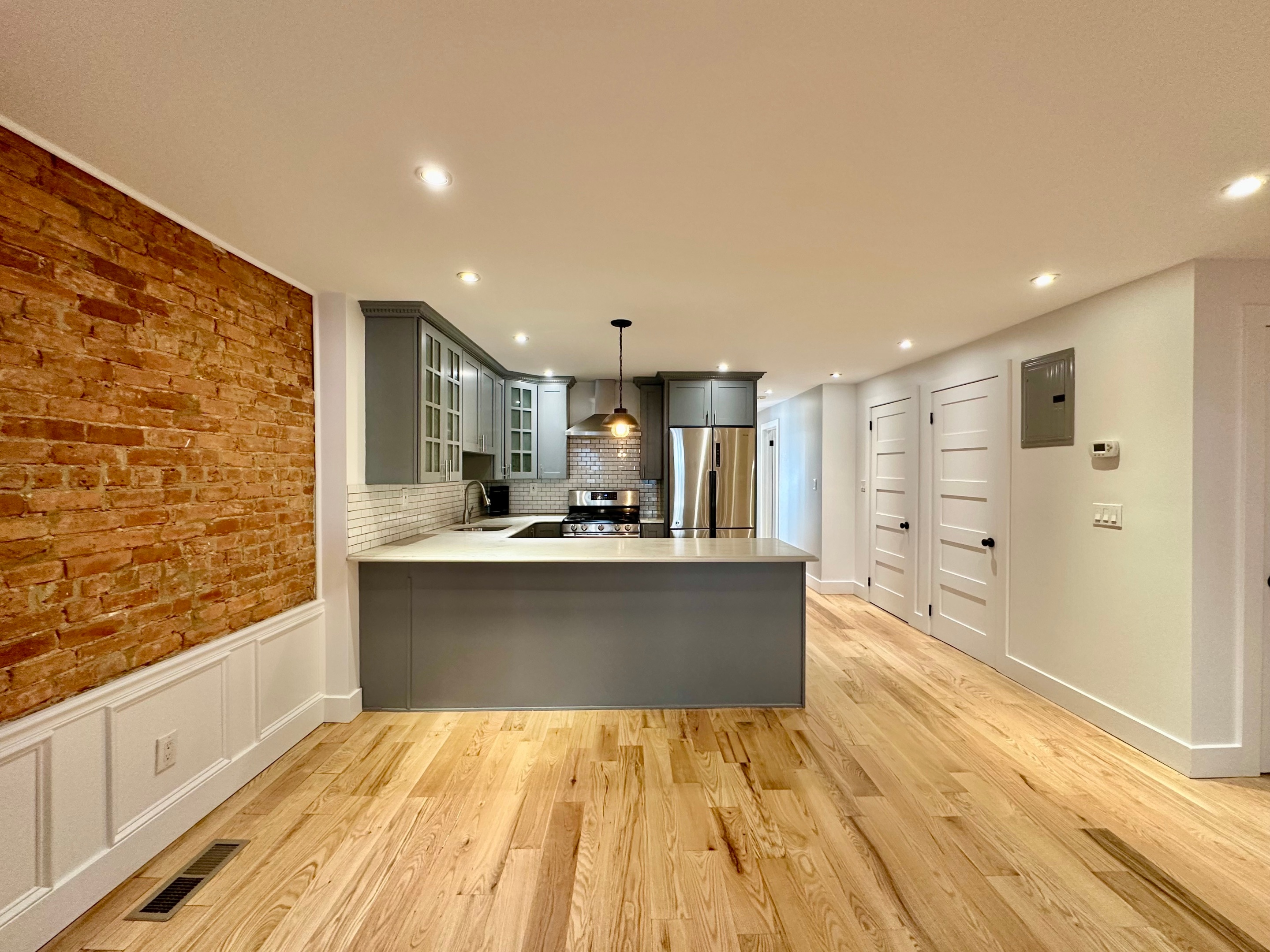 #13 photo, 422 Chauncey Street, ブルックリン区 Ocean Hill , NY 11233