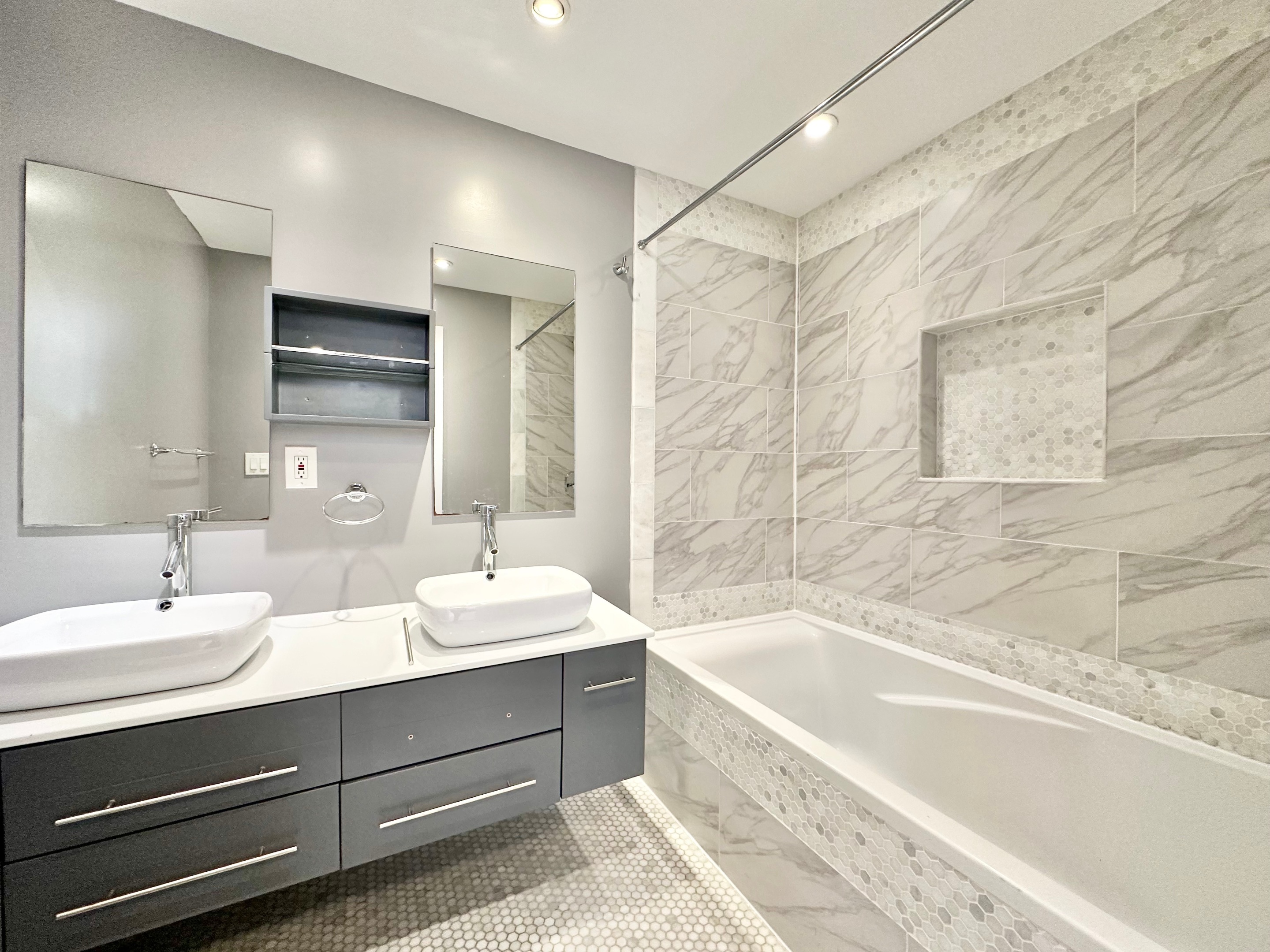 #5 photo, 422 Chauncey Street, ブルックリン区 Ocean Hill , NY 11233