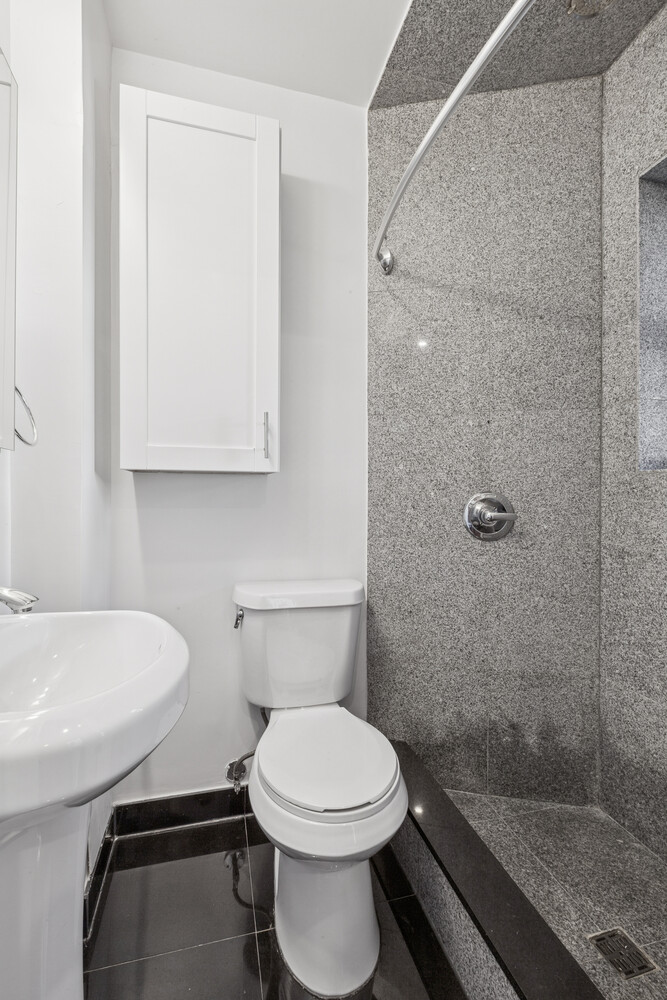 #9 photo, 119 CHRISTOPHER Street, West Village , NY 10014