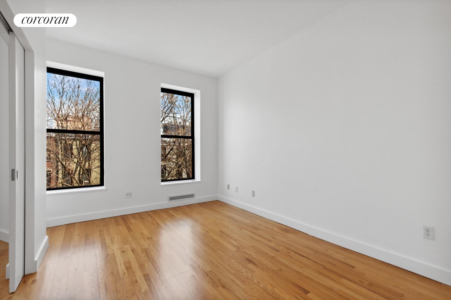 #13 photo, New York City, マンハッタン Central Harlem , NY 10027