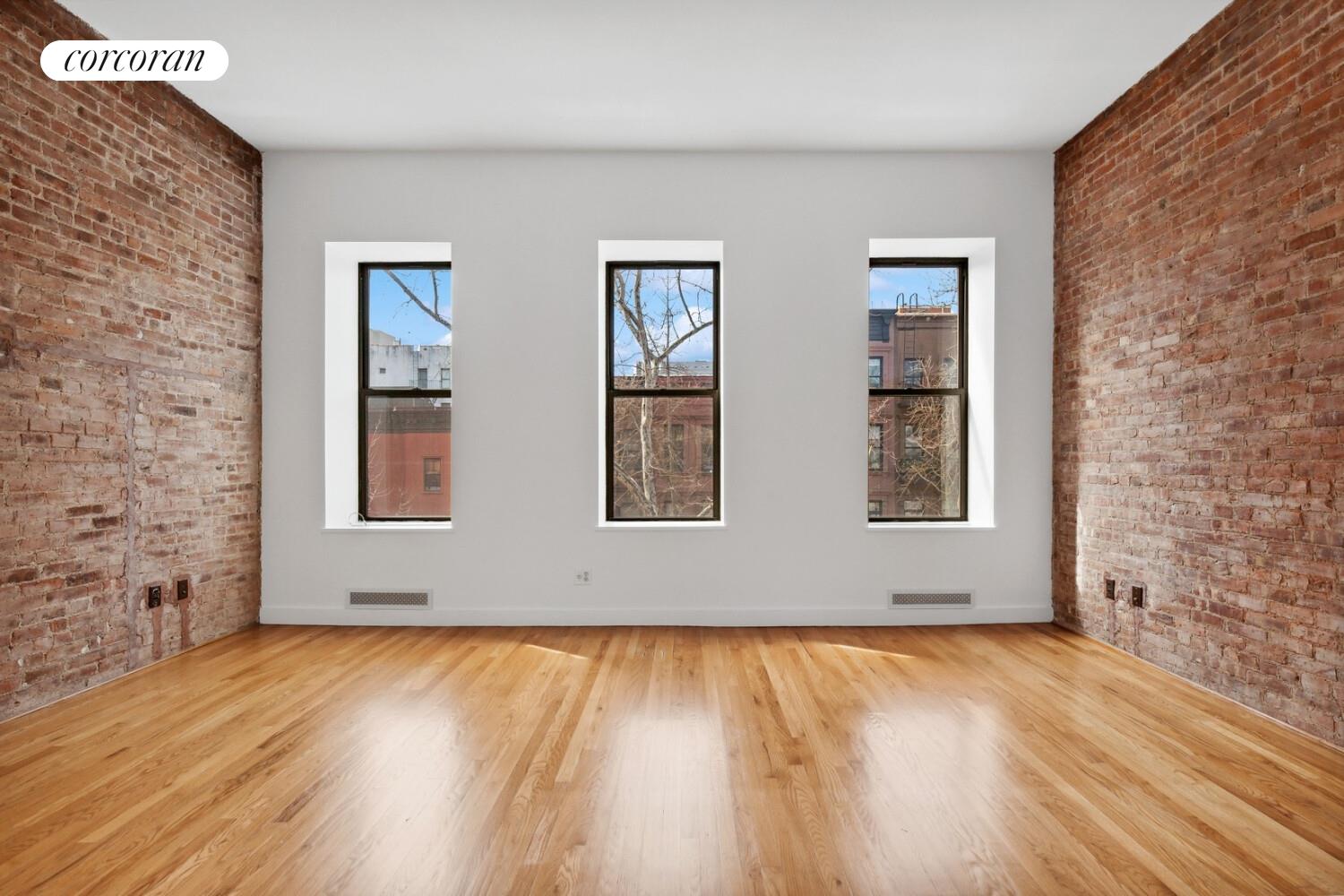 #3 photo, New York City, マンハッタン Central Harlem , NY 10027