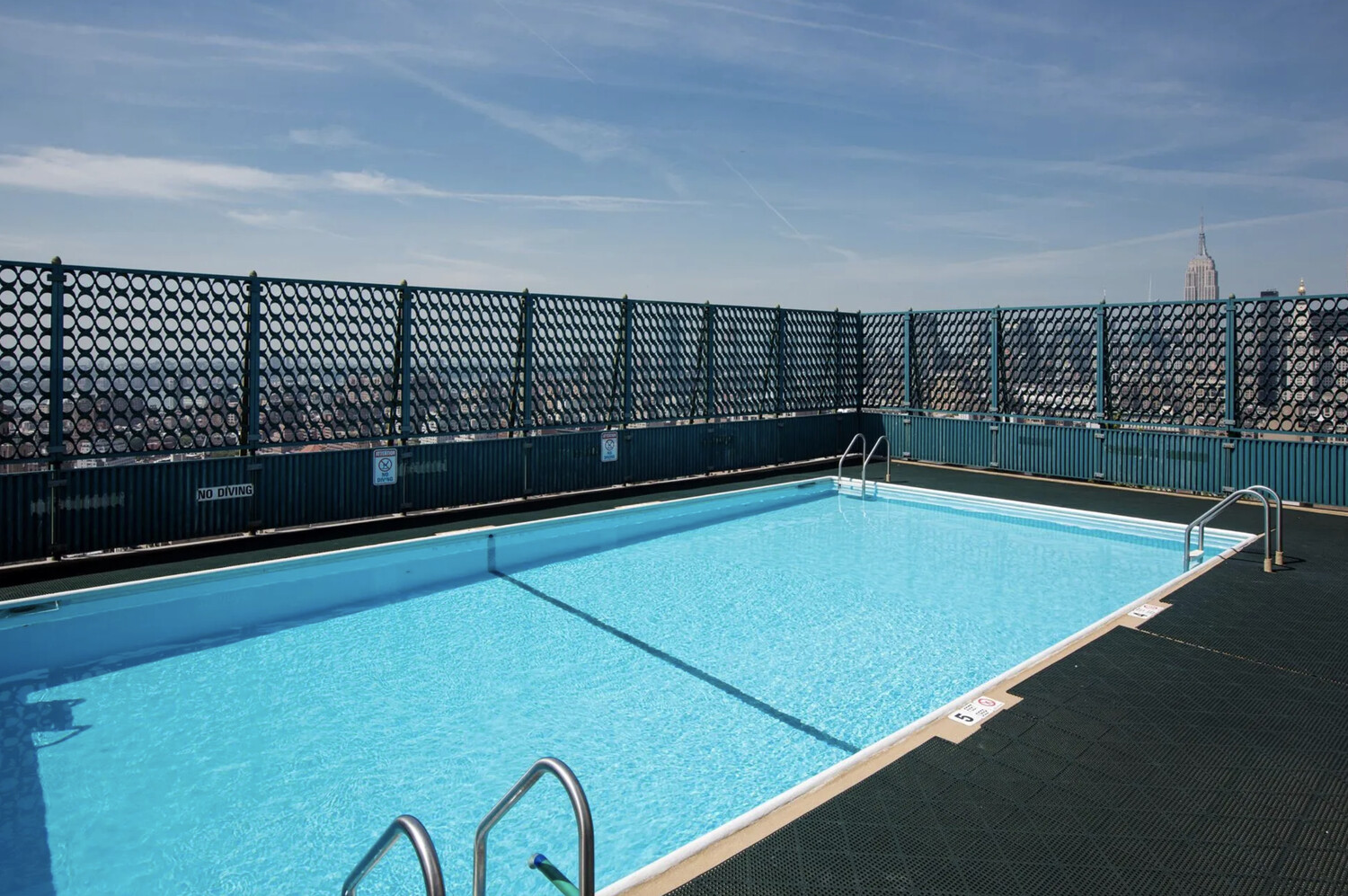 #8 photo, 60 E 8TH Street, マンハッタン Greenwich Village , NY 10003