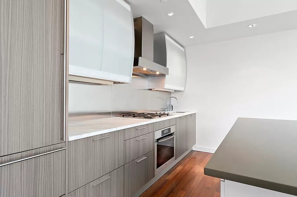 #3 photo, 8 UNION Square S, マンハッタン Greenwich Village , NY 10003