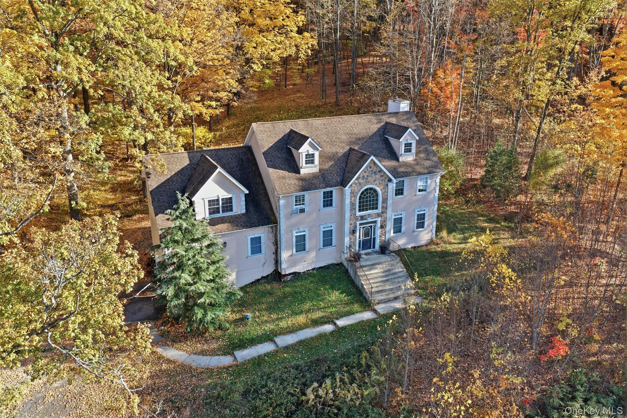 #19 photo, 8 Brian Court, Salisbury Mills , NY 12577