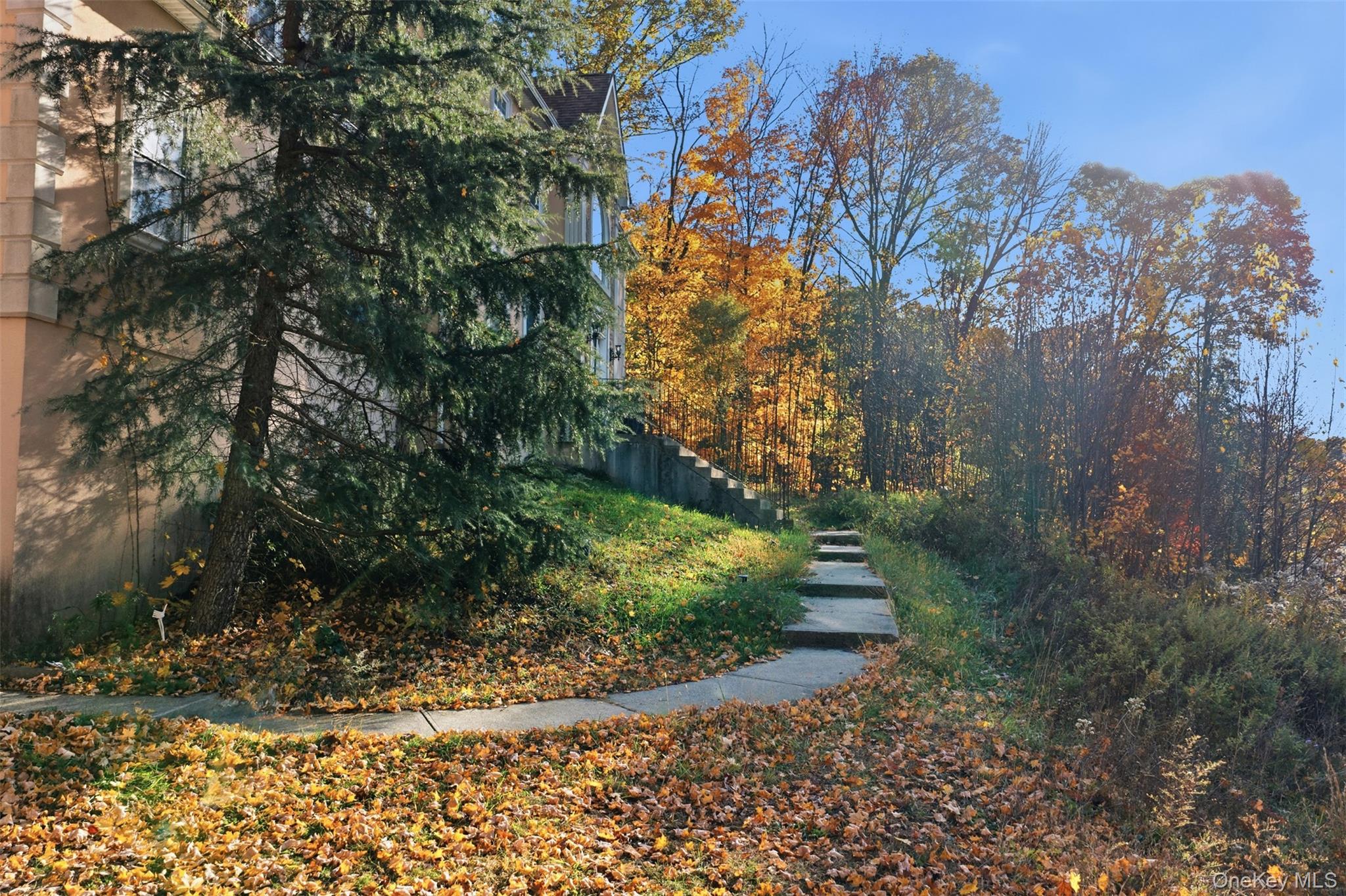 #20 photo, 8 Brian Court, Salisbury Mills , NY 12577