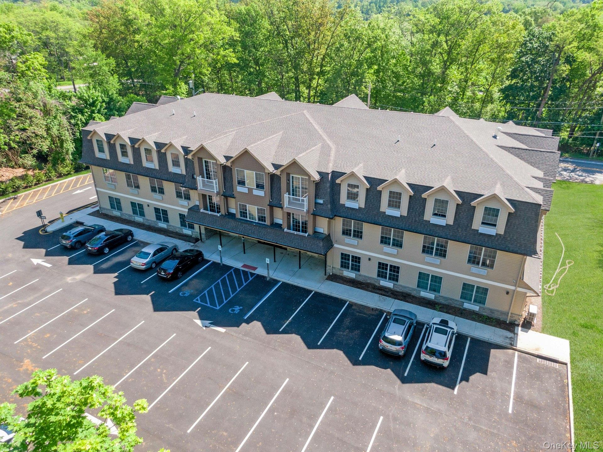 #2 photo, 962 S Route 9W, Congers , NY 10920