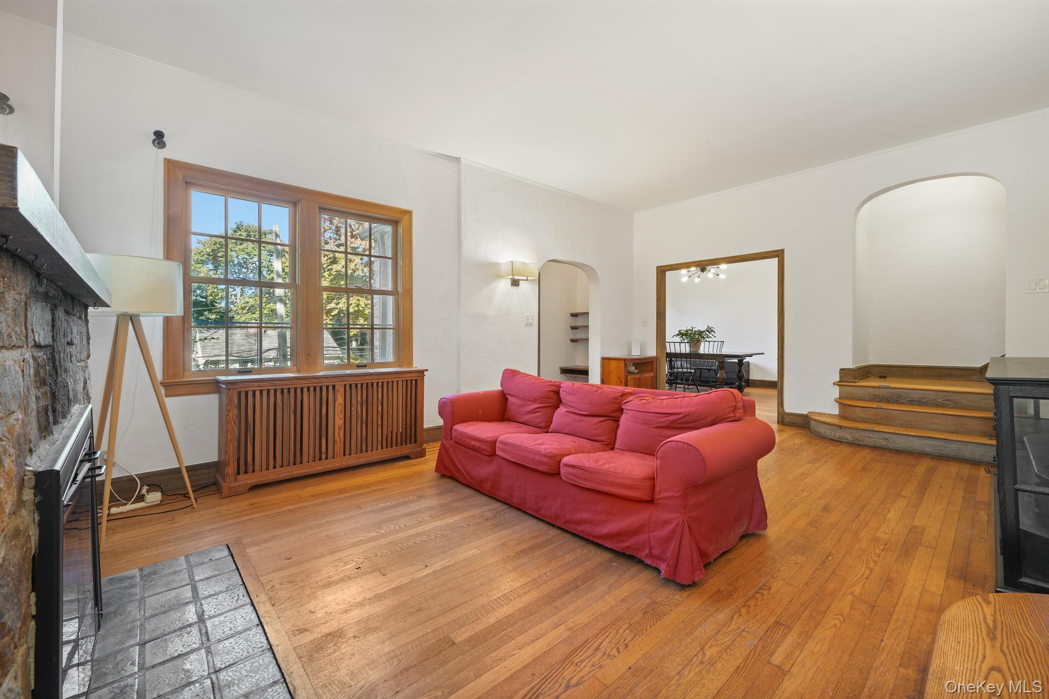 #2 photo, 40 Holland Place, Hartsdale , NY 10530