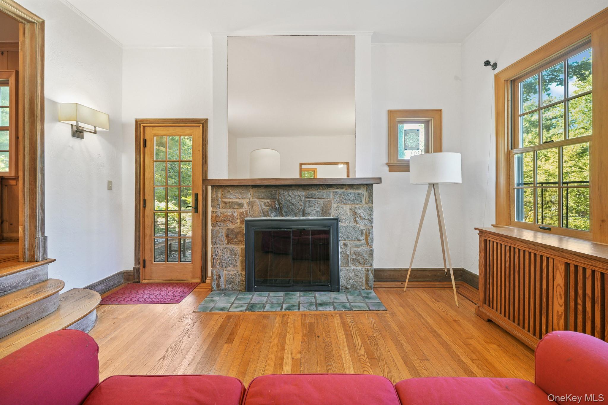 #4 photo, 40 Holland Place, Hartsdale , NY 10530