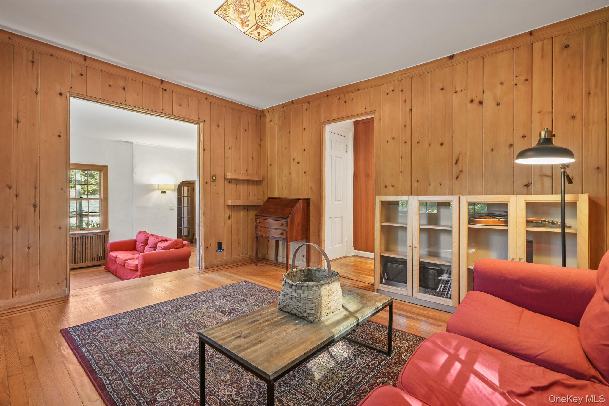 #8 photo, 40 Holland Place, Hartsdale , NY 10530