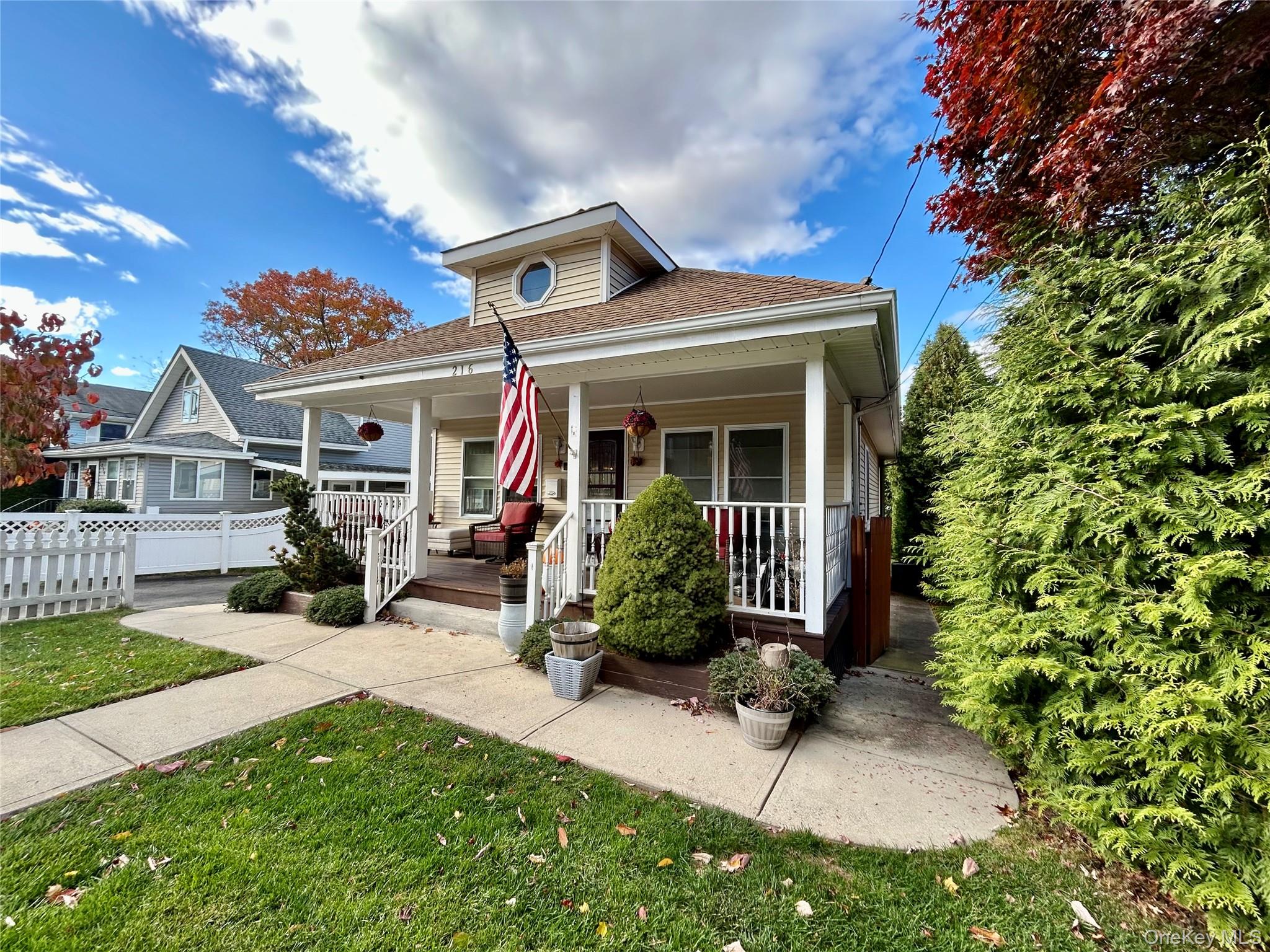 #3 photo, 216 Rockledge Avenue, Cortlandt Manor , NY 10511