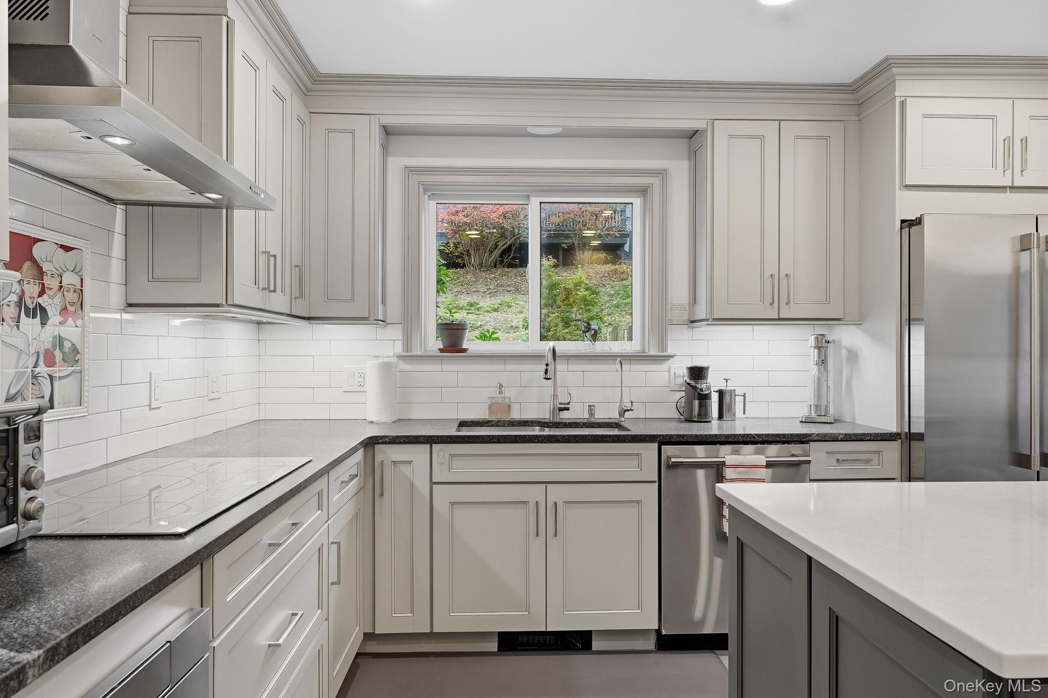 #14 photo, 356 Heritage Hills, Somers , NY 10589