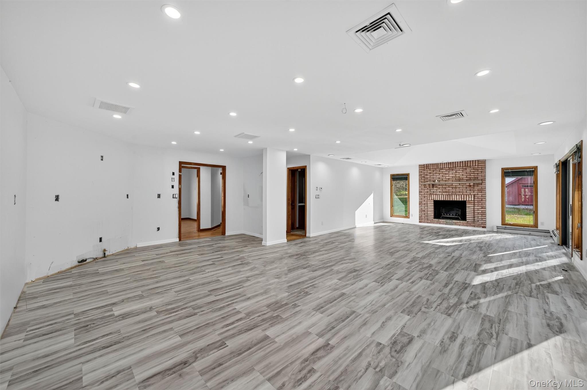 #13 photo, 220 Oxford Road, Chester , NY 10918