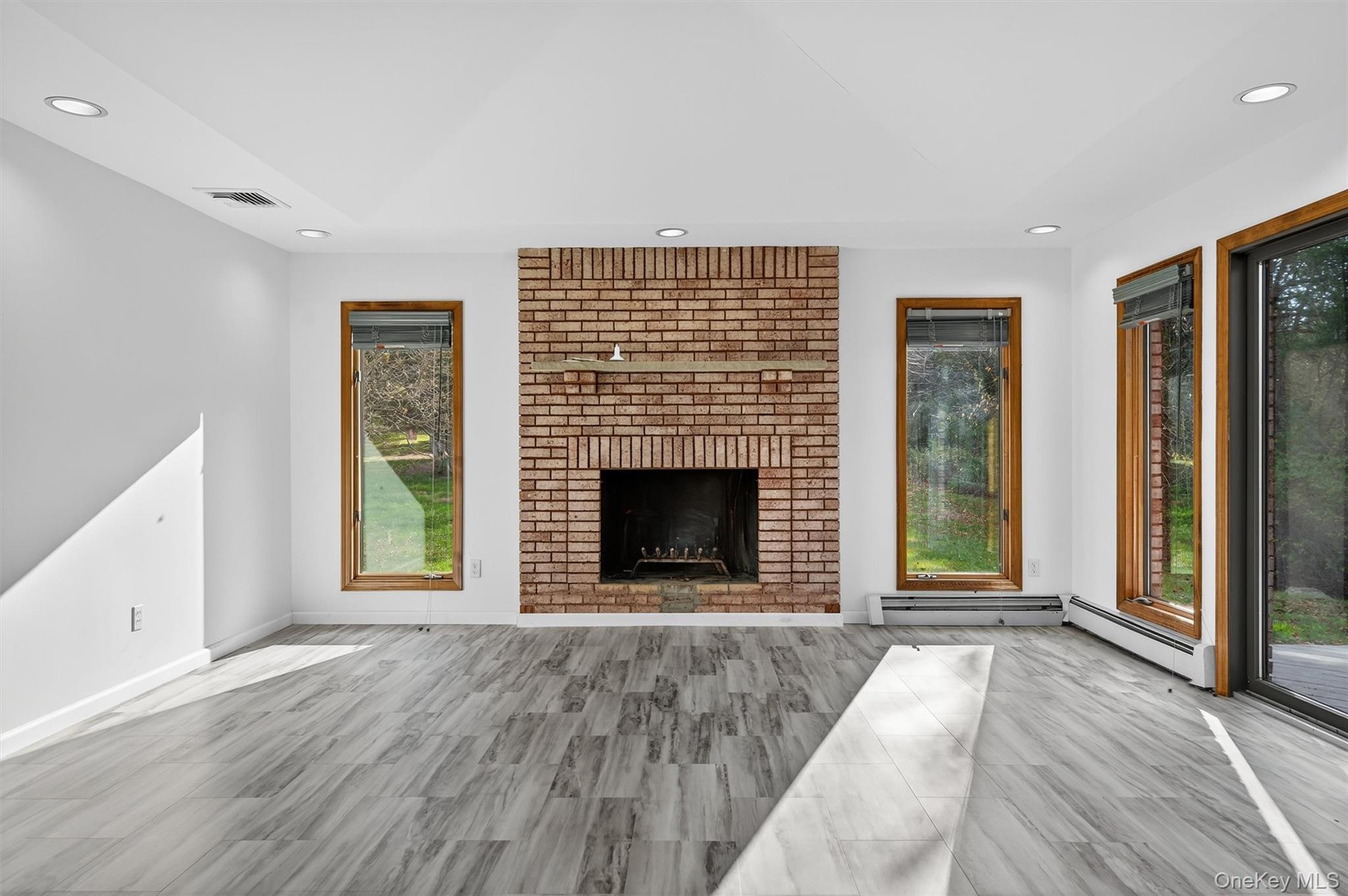 #8 photo, 220 Oxford Road, Chester , NY 10918