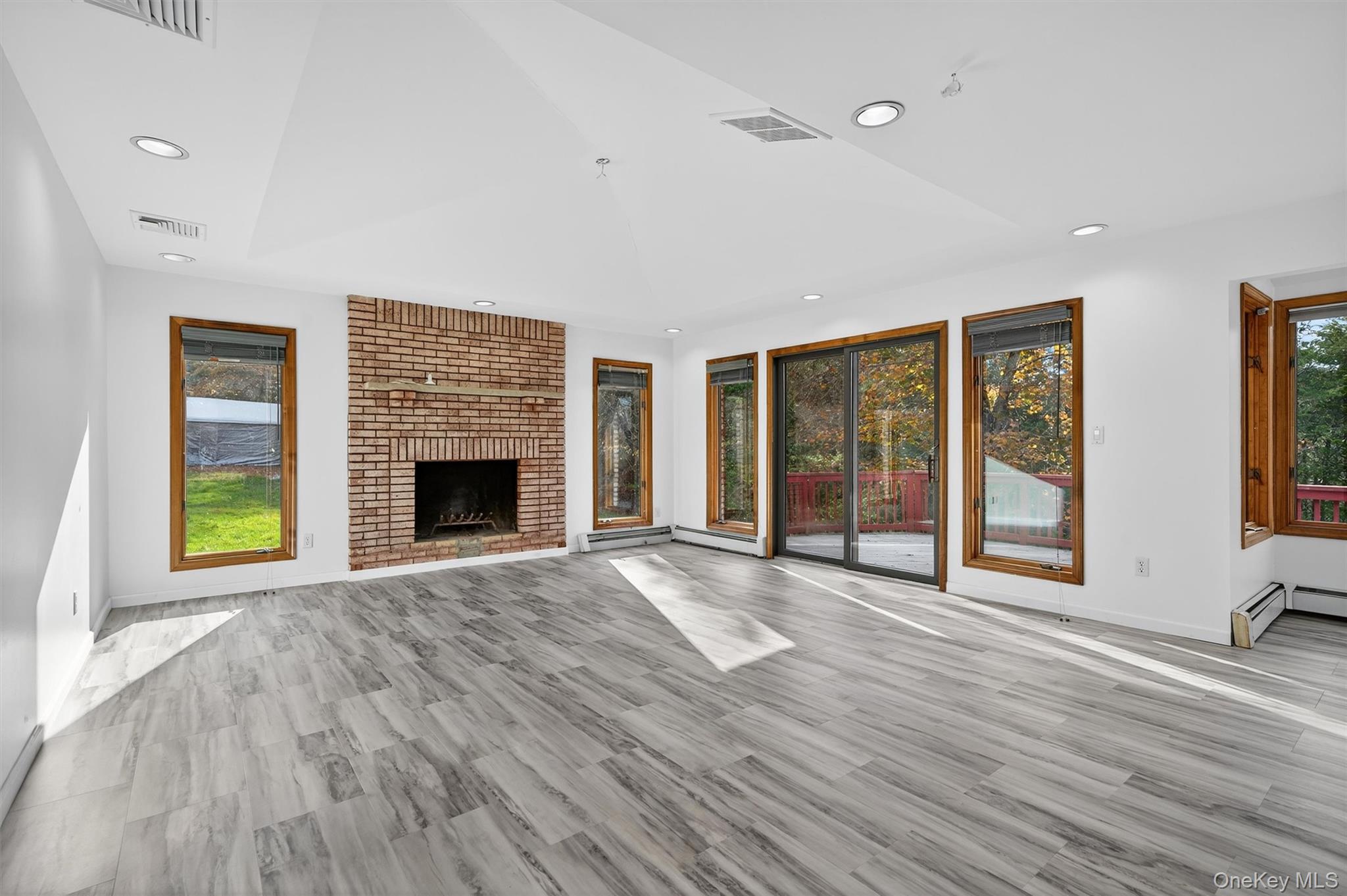 #9 photo, 220 Oxford Road, Chester , NY 10918