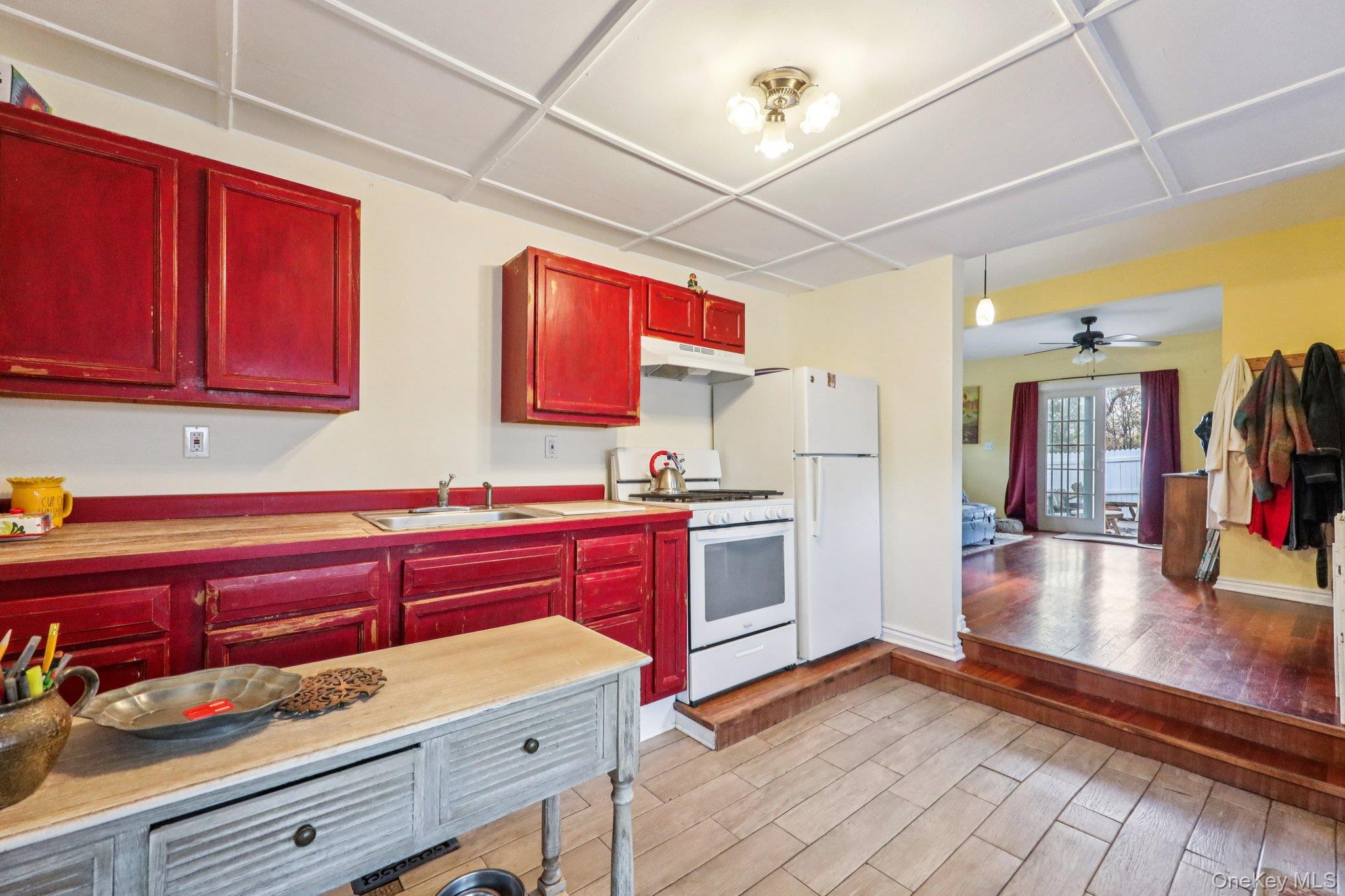 #16 photo, 797 Route 284, Westtown , NY 10998