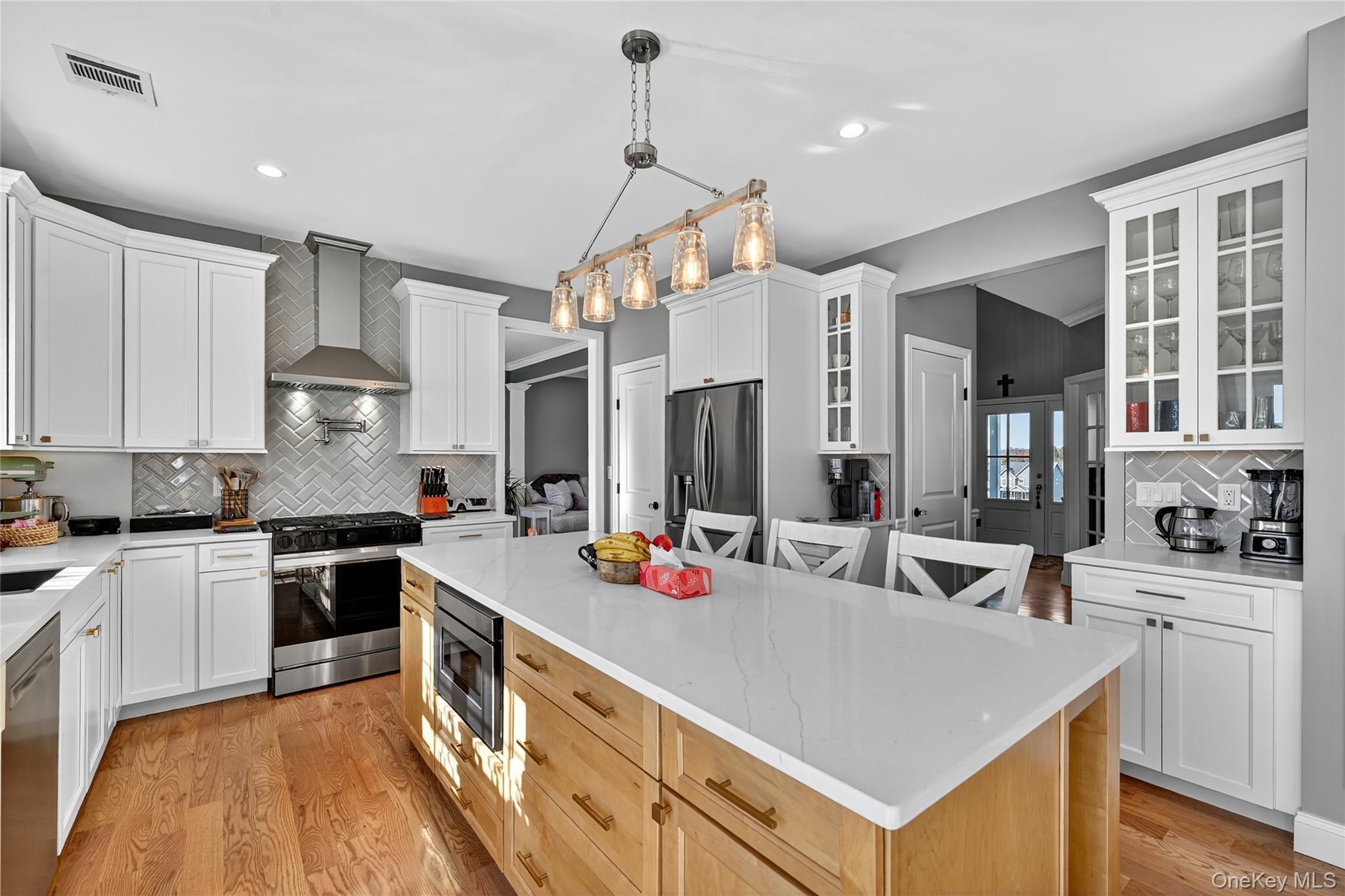 #15 photo, 23 West Meadow Way, Warwick , NY 10990