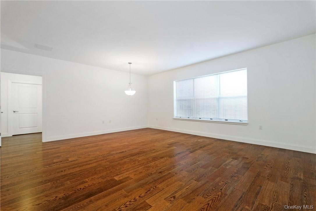 #10 photo, 10 Byron Place, Larchmont , NY 10538