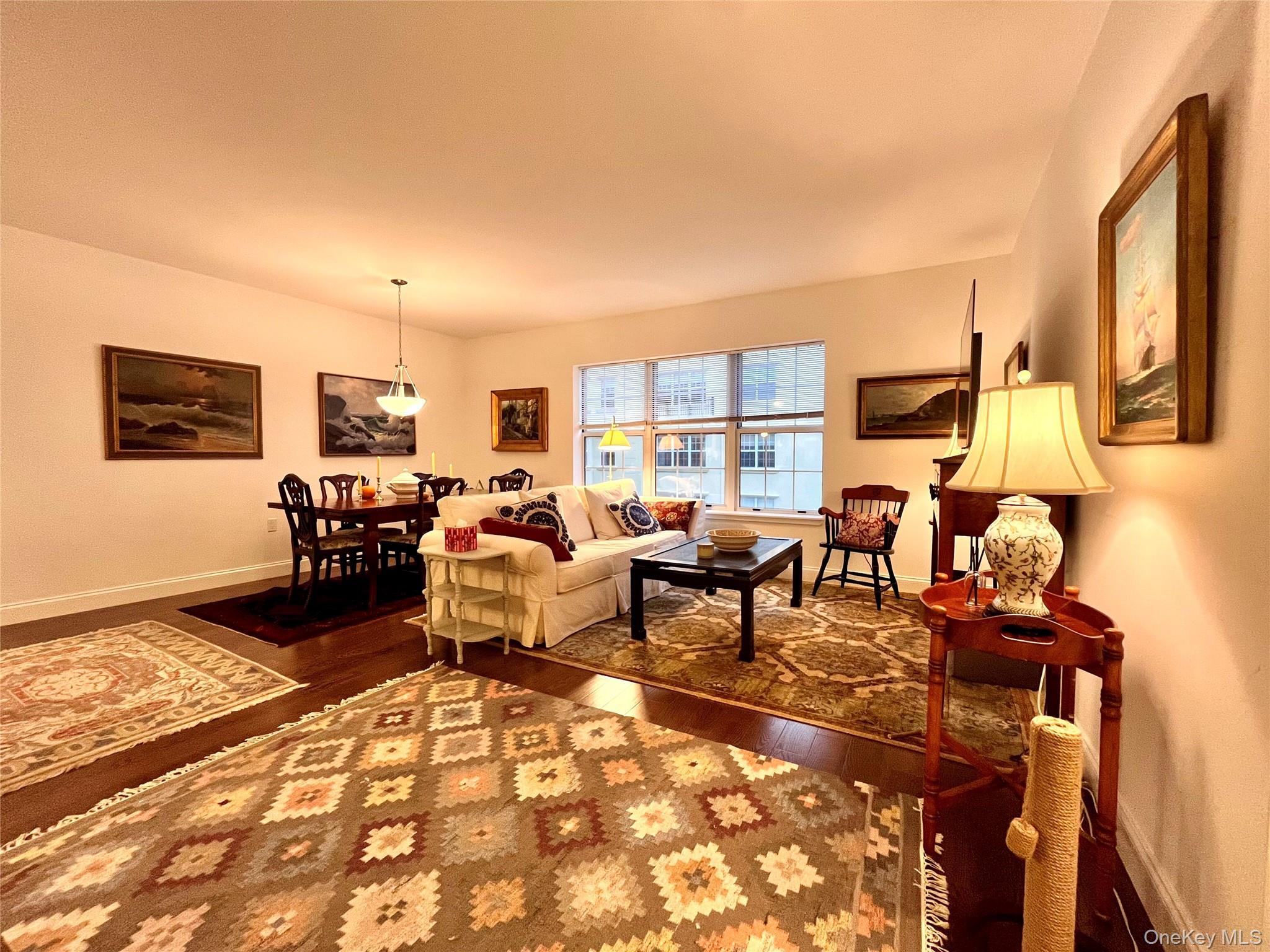 #11 photo, 10 Byron Place, Larchmont , NY 10538