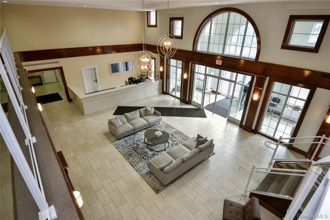 #3 photo, 10 Byron Place, Larchmont , NY 10538