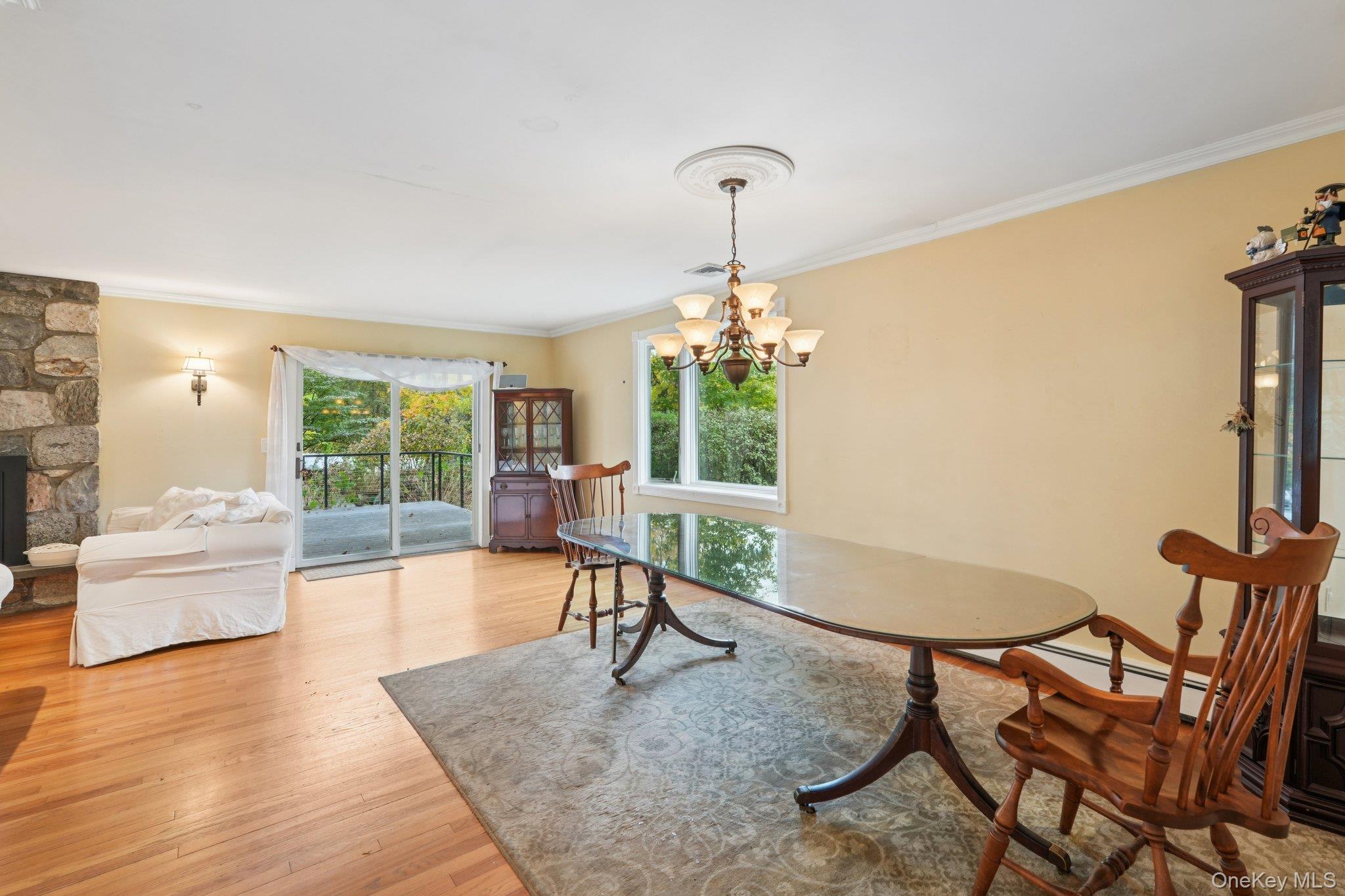 #8 photo, 49 Henning Drive, Montrose , NY 10548