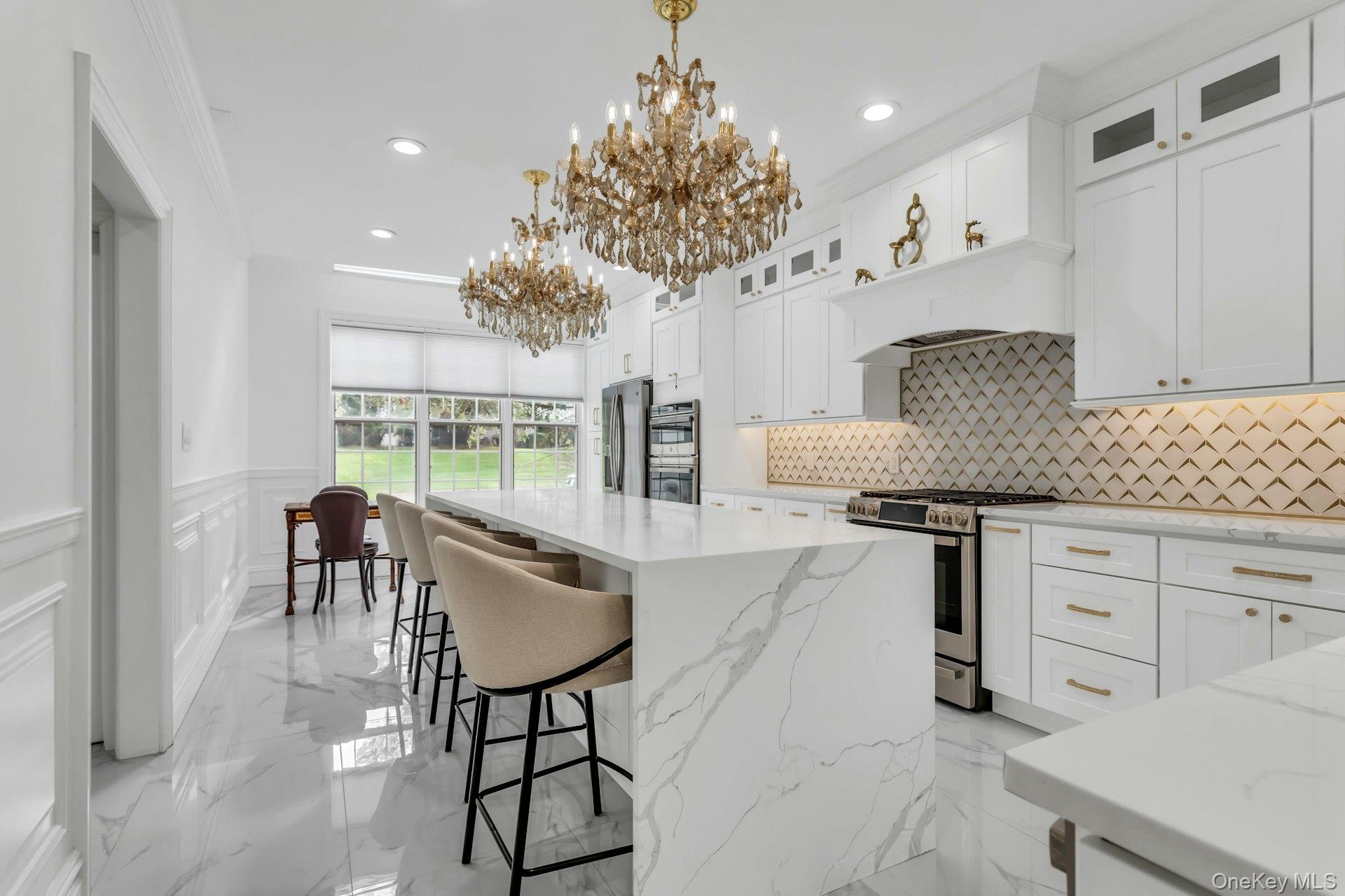 #10 photo, 16 Robin Court, ナッソー郡 Glen Cove , NY 11542