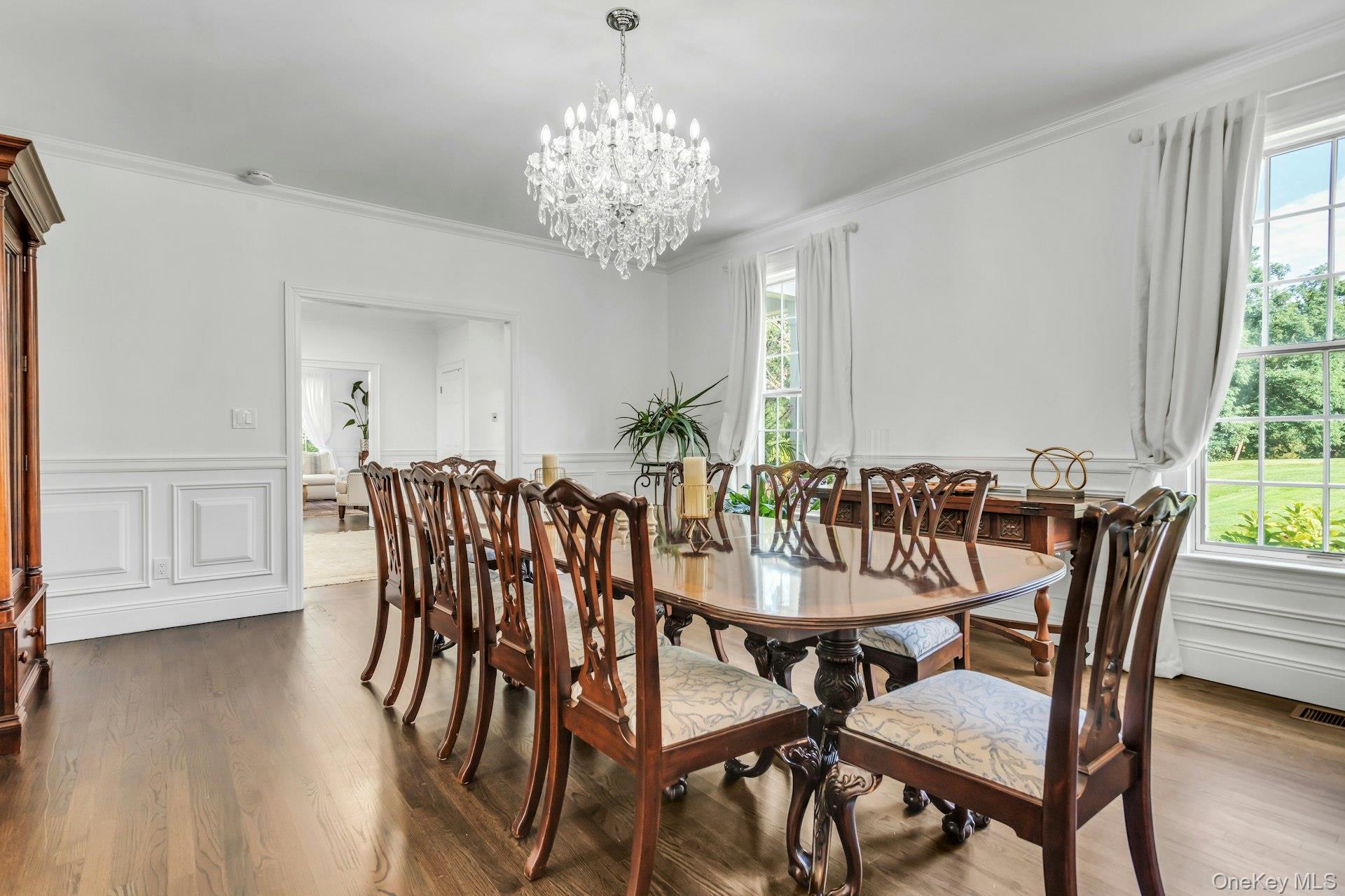 #8 photo, 16 Robin Court, ナッソー郡 Glen Cove , NY 11542