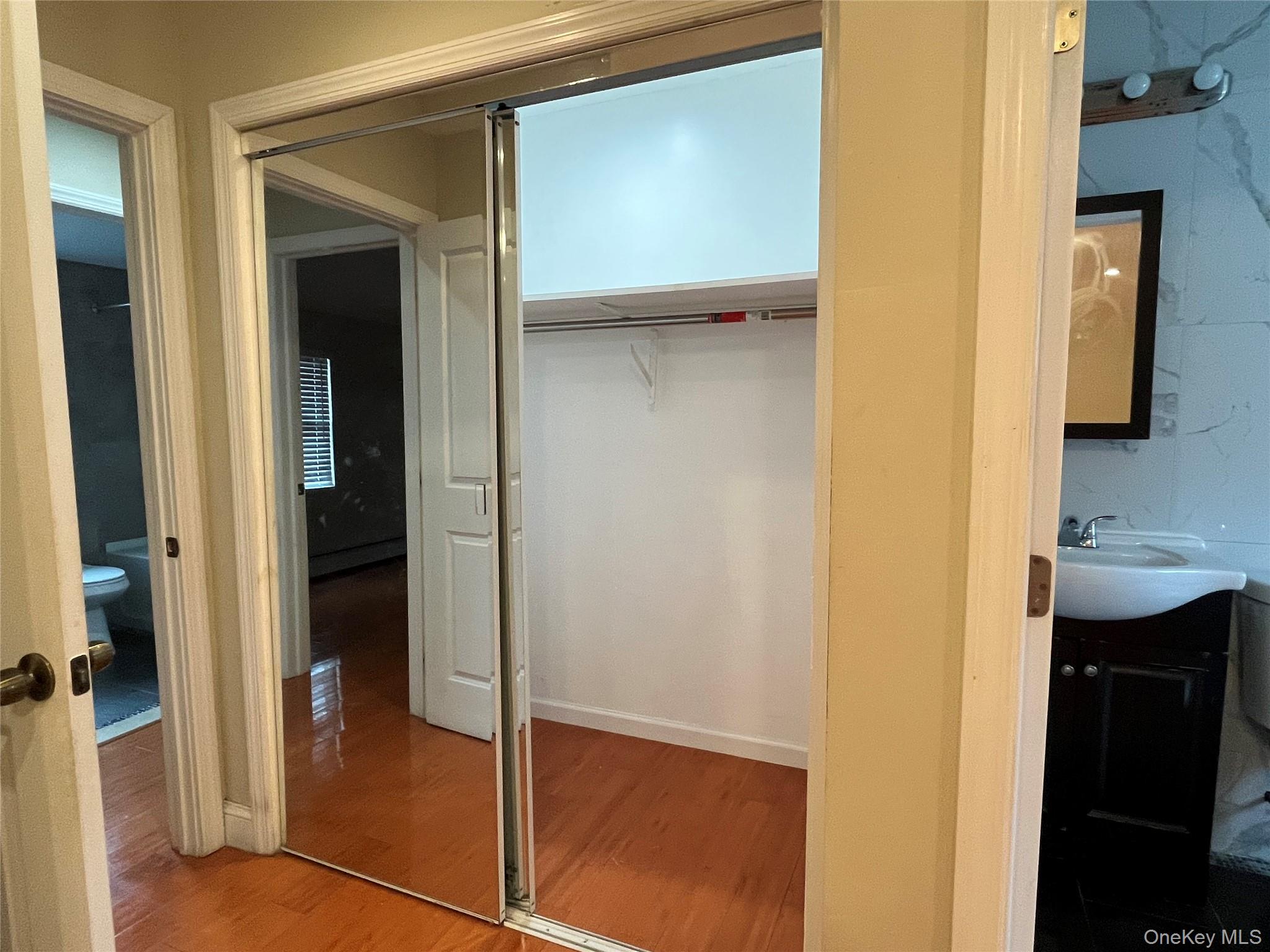 #12 photo, 16414 115th Avenue, クイーンズ区 Jamaica , NY 11434