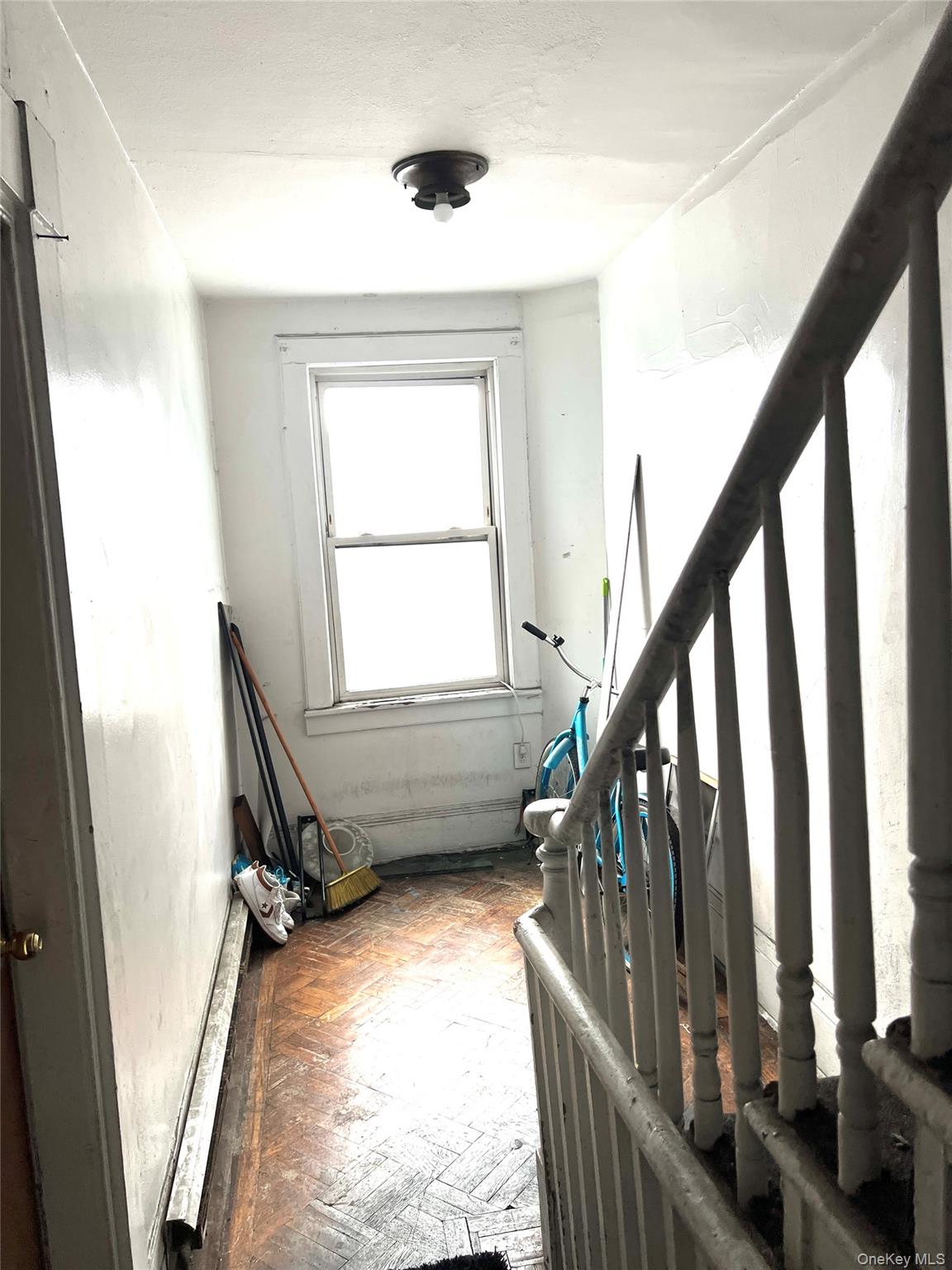 #13 photo, 1151 Welling Court, クイーンズ区 Astoria , NY 11102
