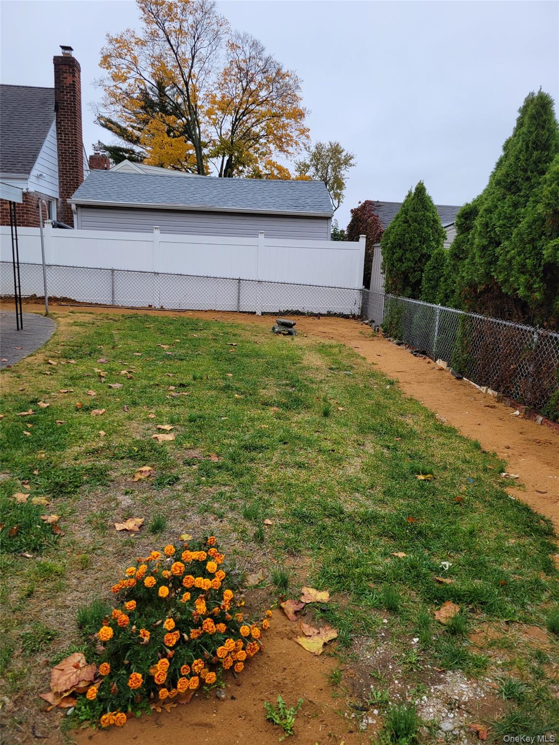 #11 photo, 228 East Avenue, Valley Stream , NY 11580