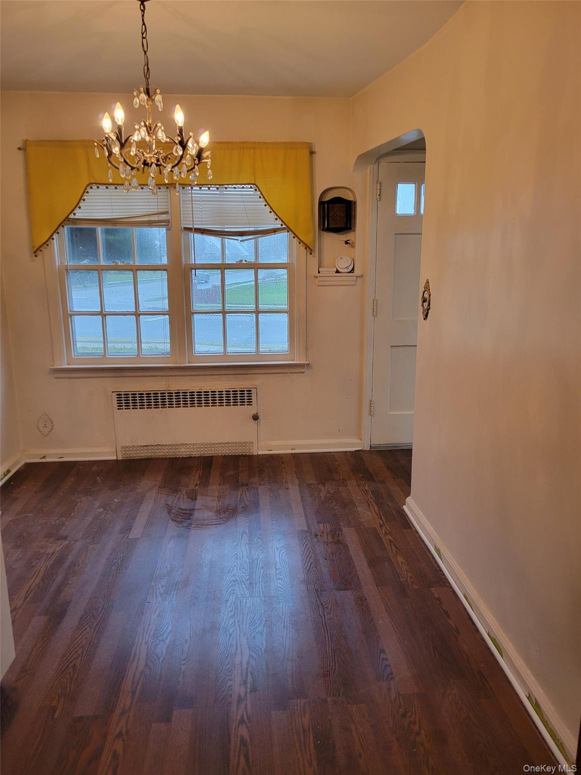 #3 photo, 228 East, ナッソー郡 Valley Stream , NY 11580