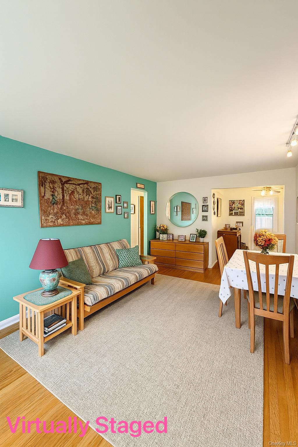 #1 photo, 14930 Melbourne Ave, クイーンズ区 Flushing , NY 11367