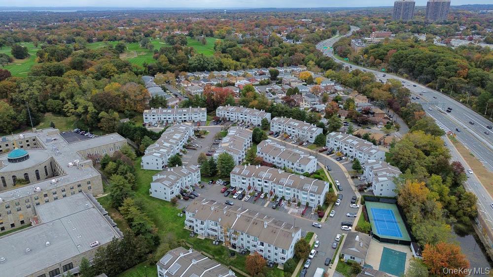 #18 photo, 241-43B Oak Park Drive, クイーンズ区 Douglaston , NY 11362