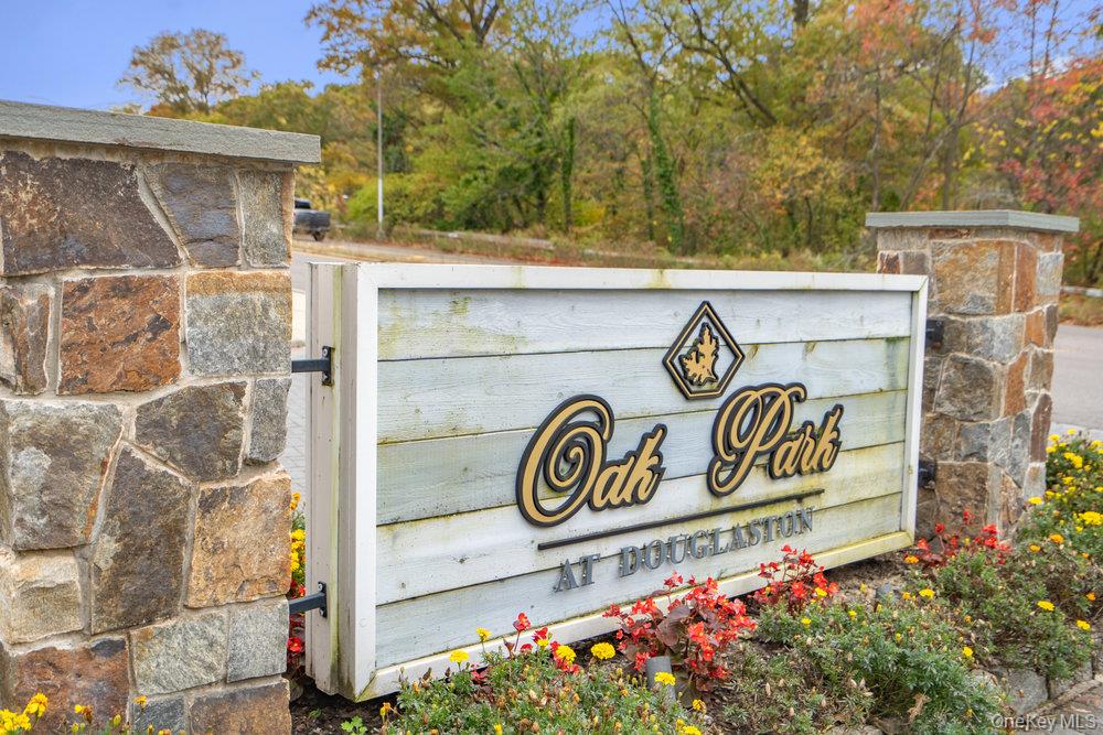 #3 photo, 241-43B Oak Park Drive, クイーンズ区 Douglaston , NY 11362