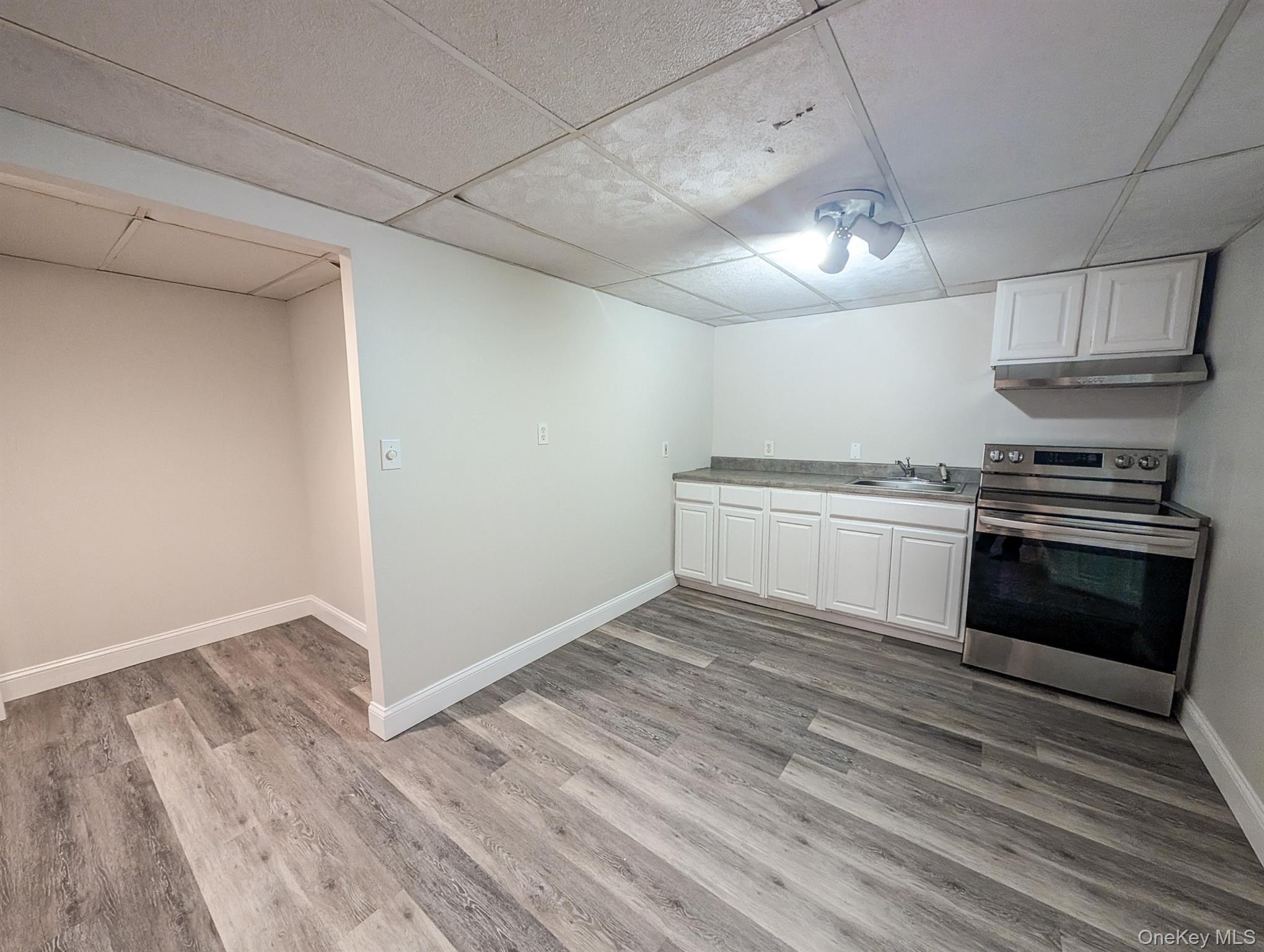 #20 photo, 25 Woodland Road, サフォーク郡 Centereach , NY 11720