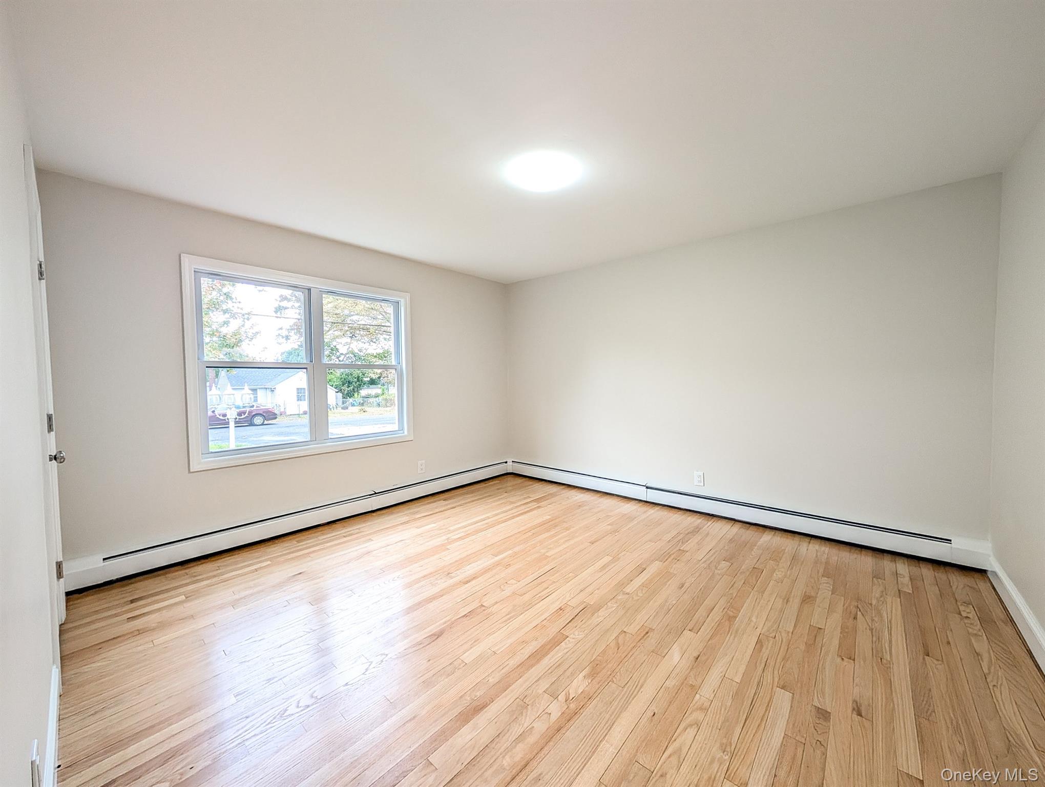 #9 photo, 25 Woodland Road, サフォーク郡 Centereach , NY 11720