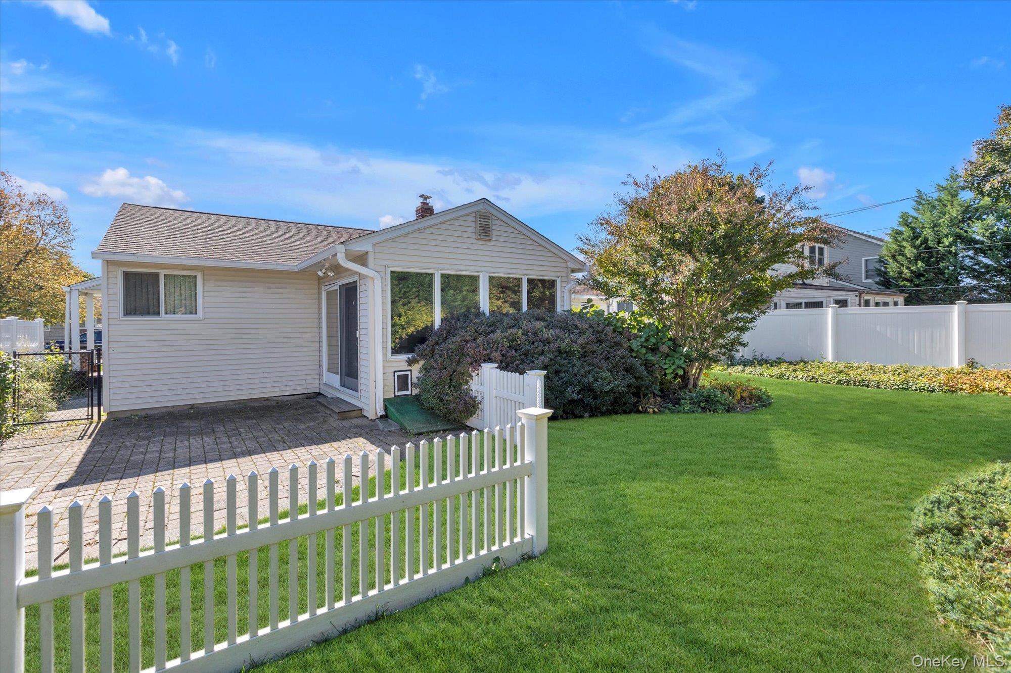 #14 photo, 29 Adelphi Road, ナッソー郡 Hicksville , NY 11801