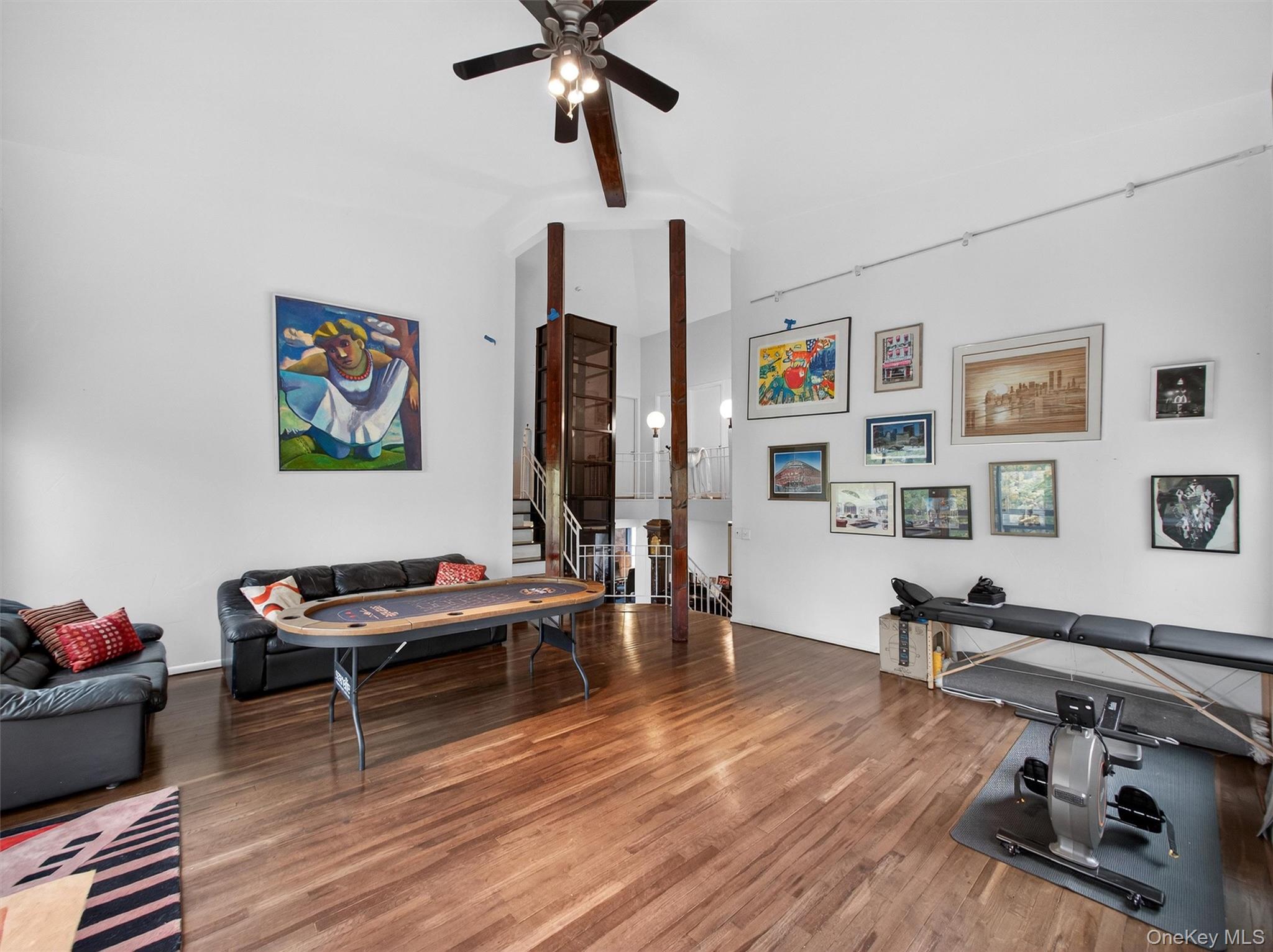 #10 photo, 2 Kings Gate Road, Suffern , NY 10901