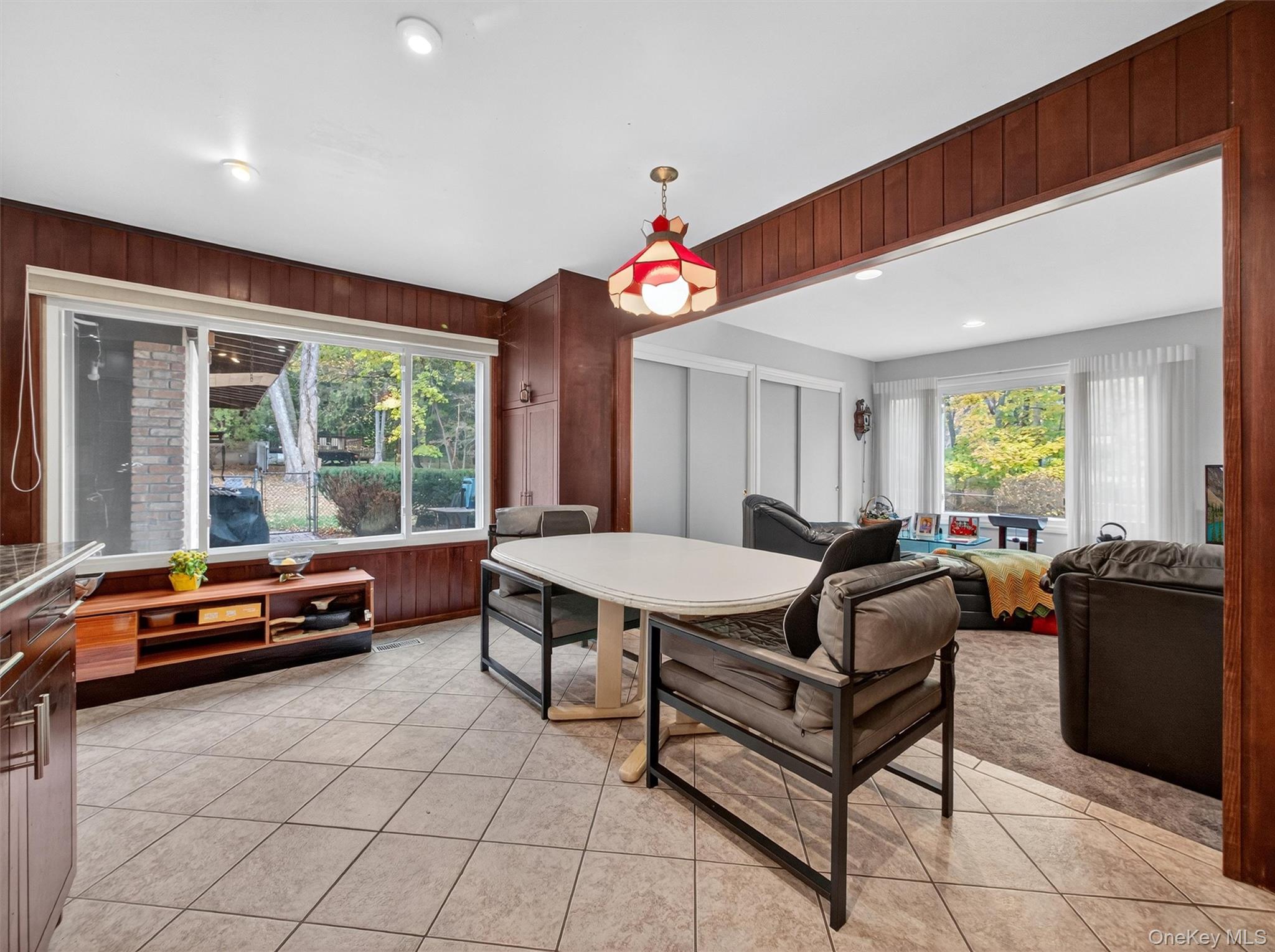 #19 photo, 2 Kings Gate Road, Suffern , NY 10901